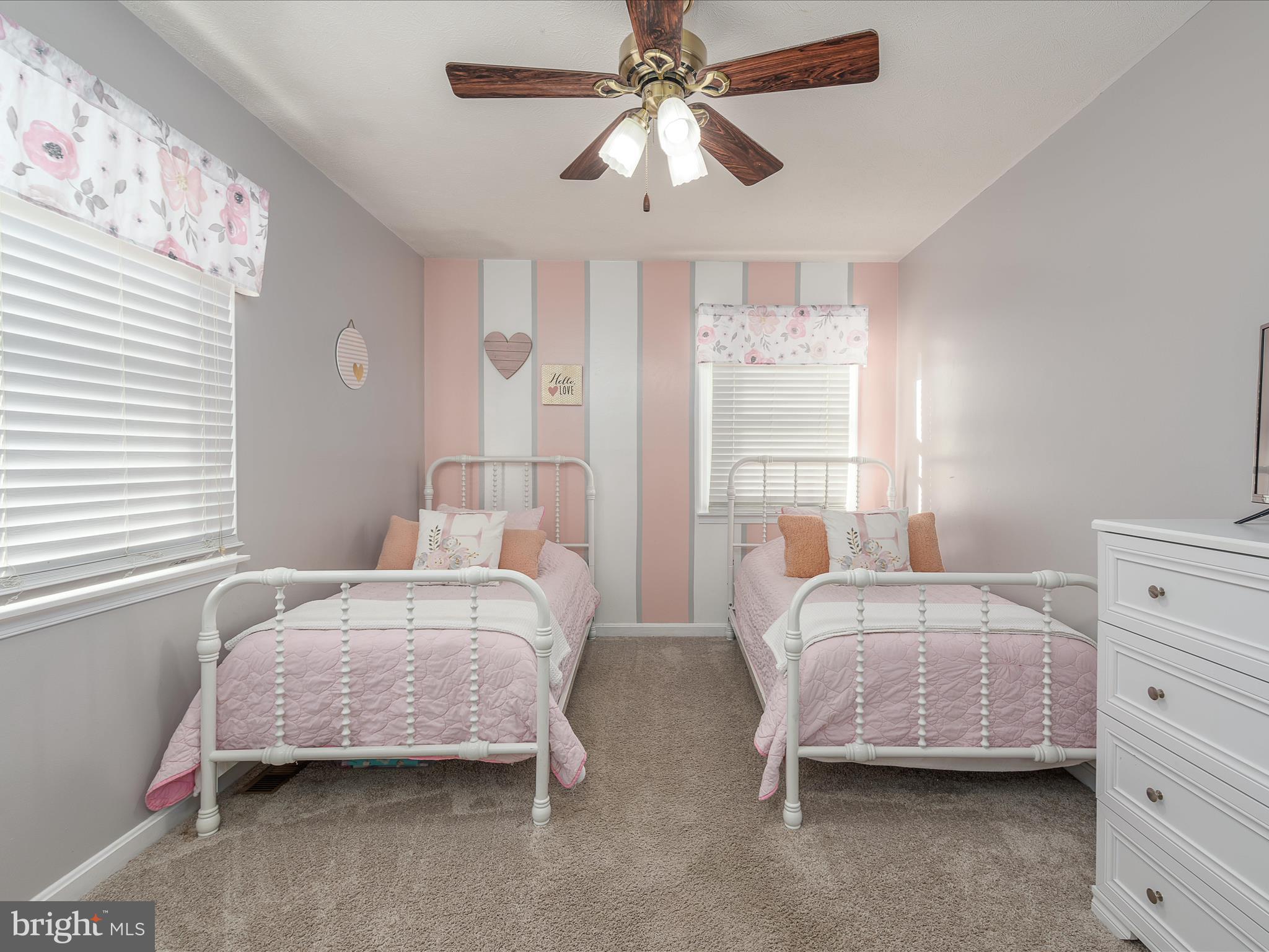 RIDGE VIEW - Residential