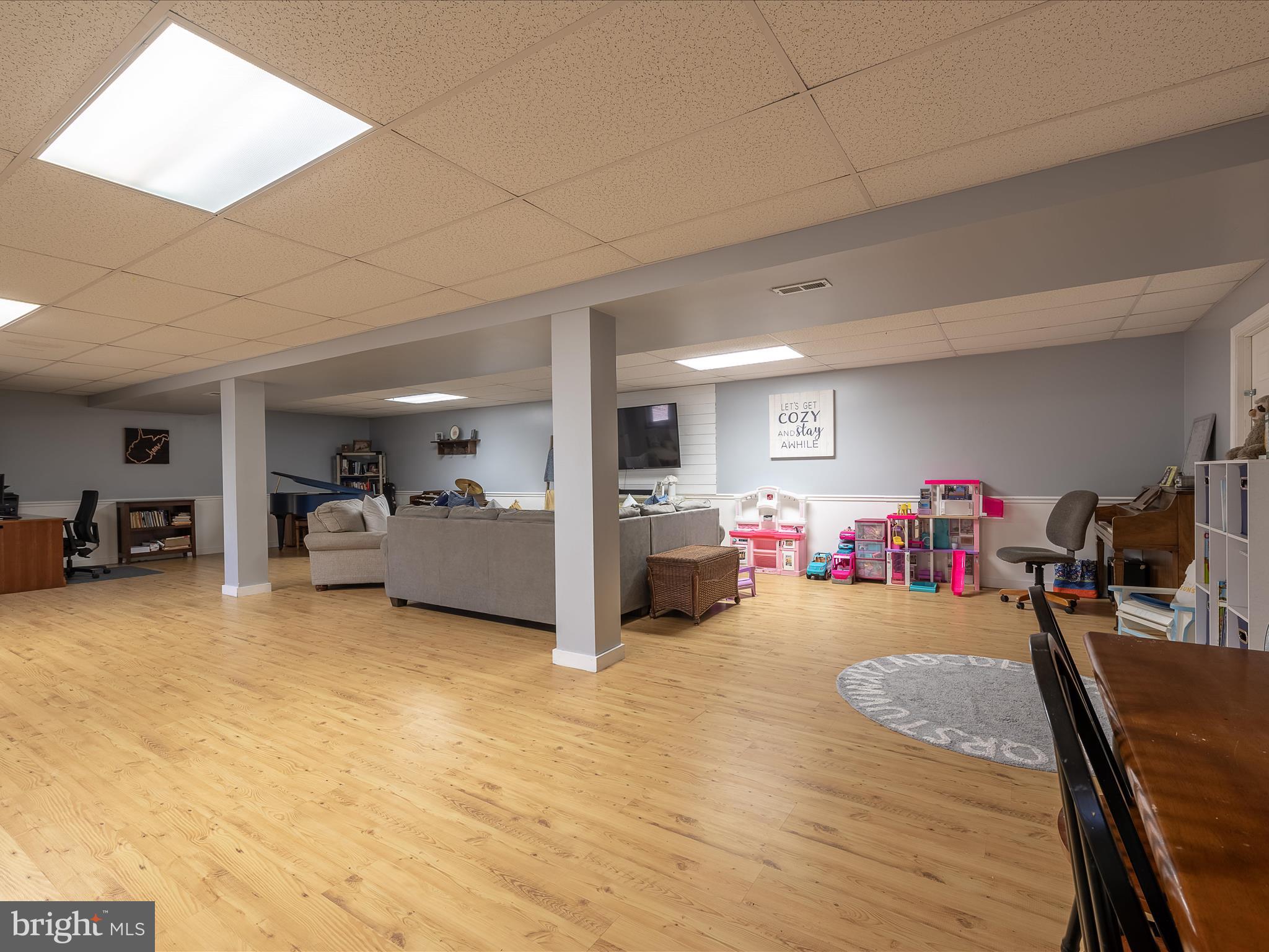 RIDGE VIEW - Residential