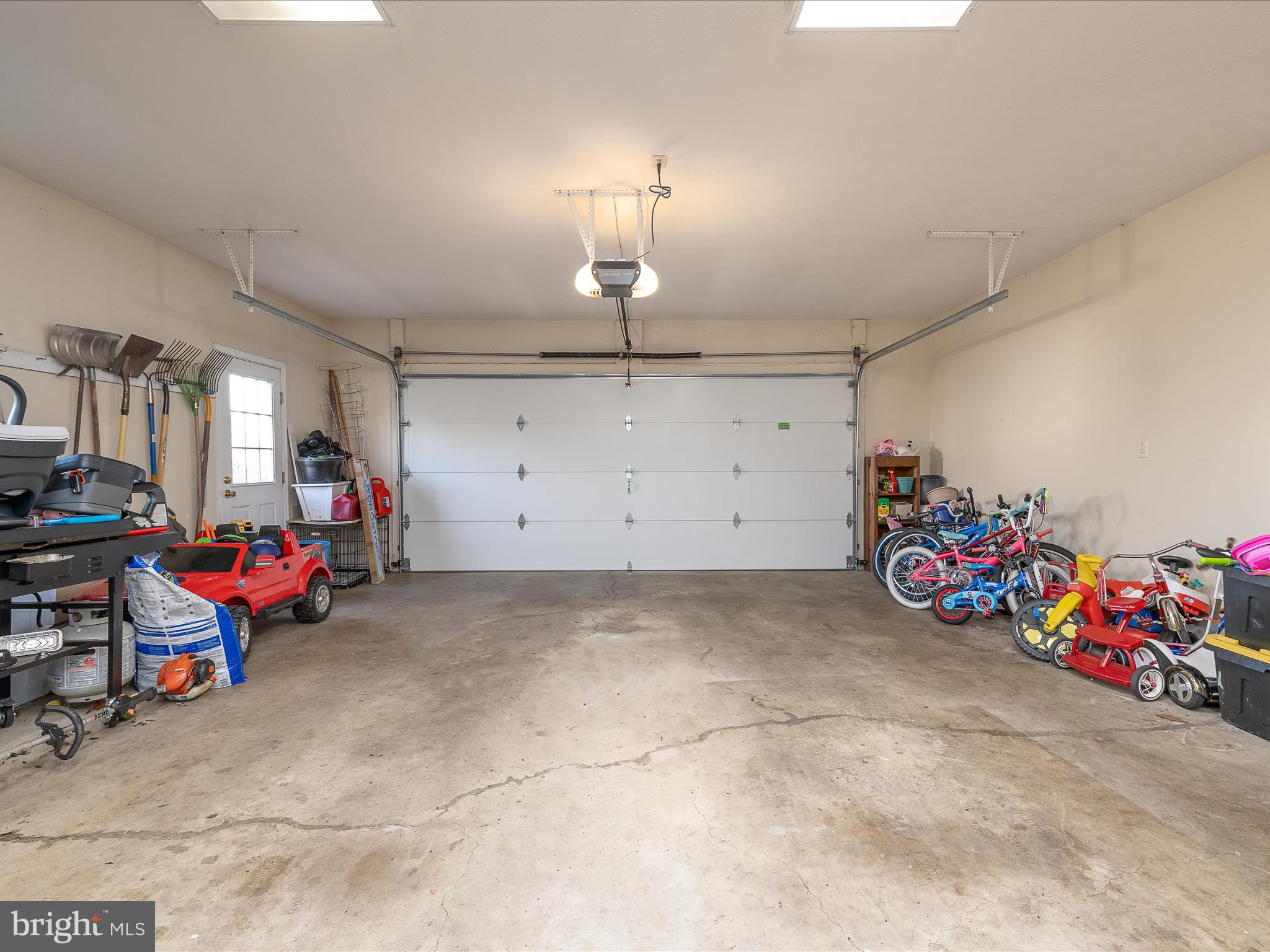 RIDGE VIEW - Residential