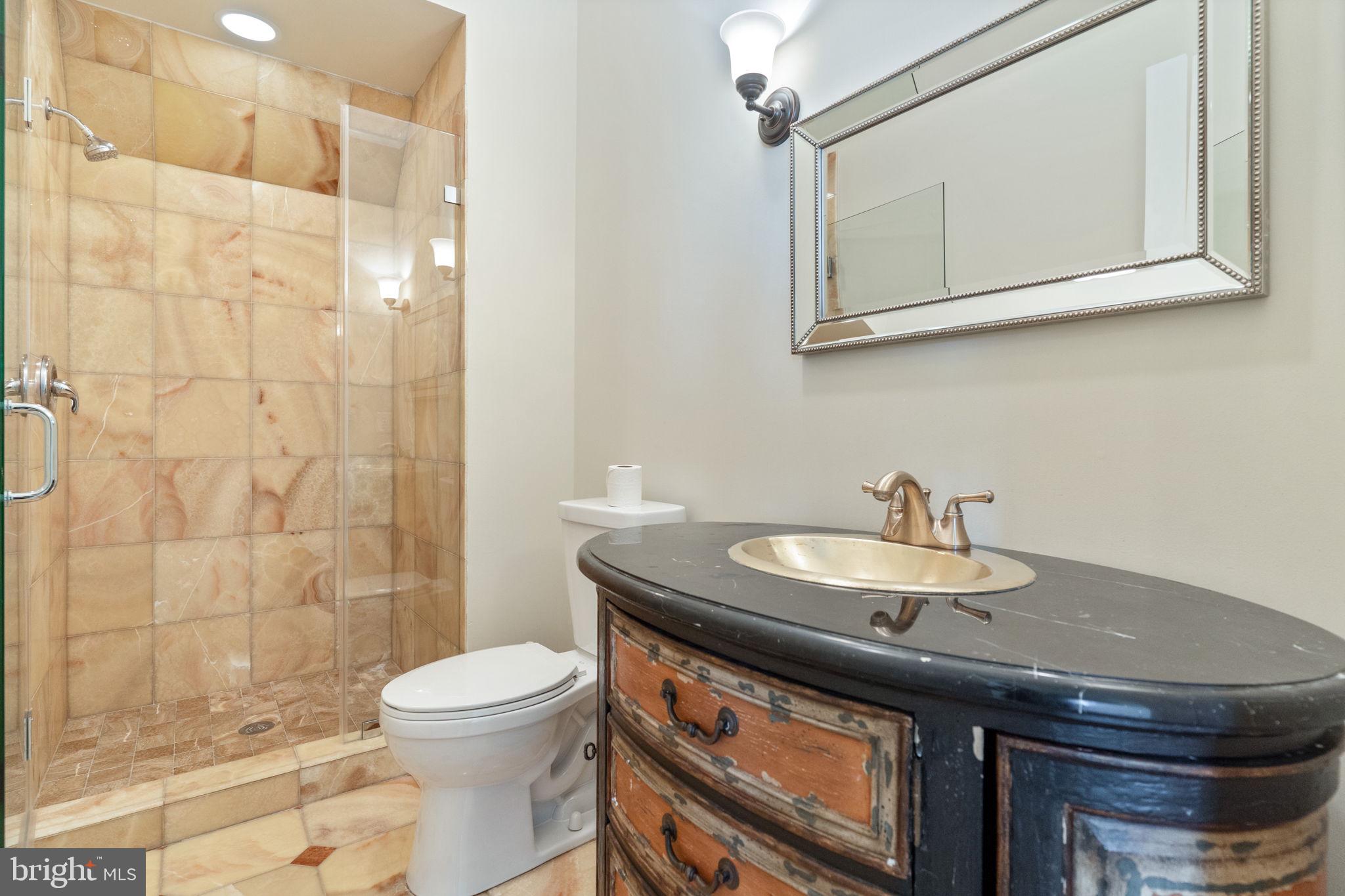 LEE'S CROSSING - Residential