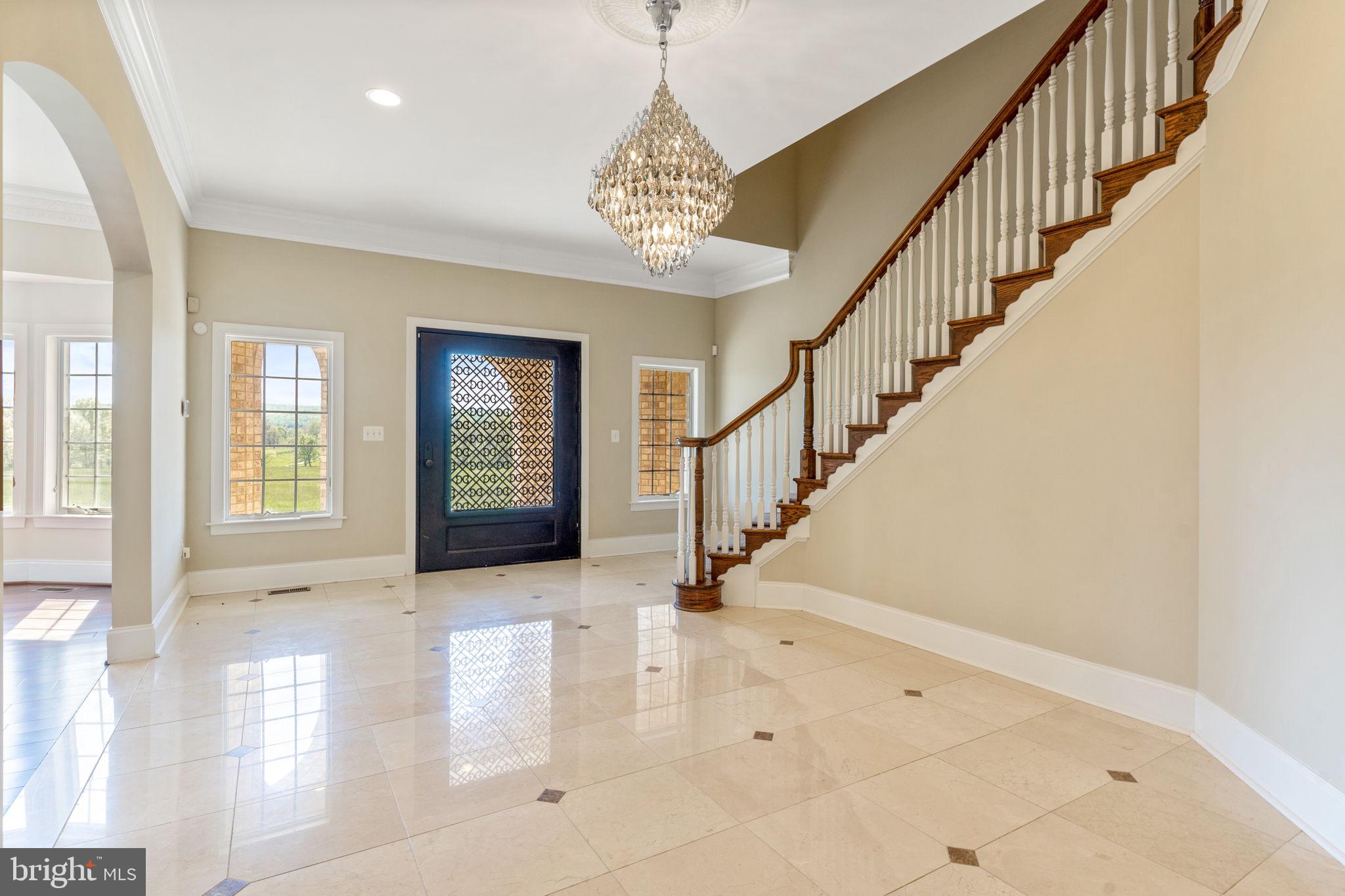 LEE'S CROSSING - Residential