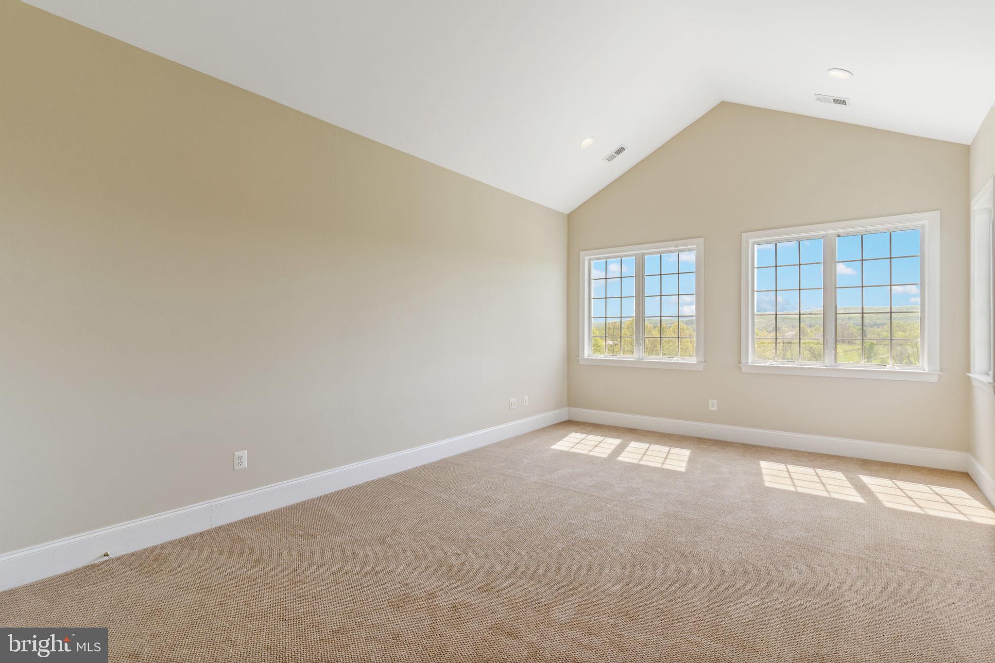 LEE'S CROSSING - Residential