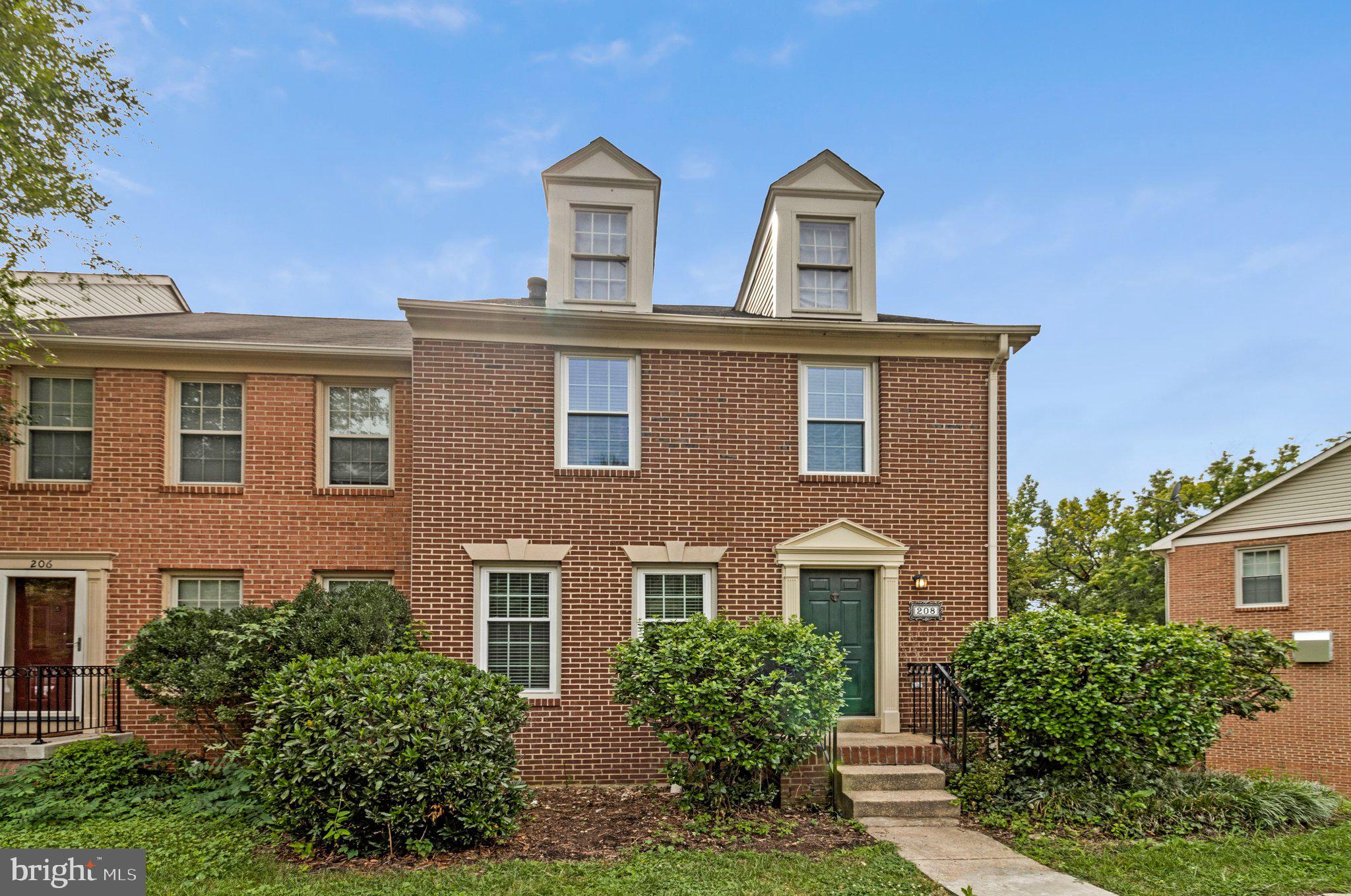 208 ELLSWORTH STREET