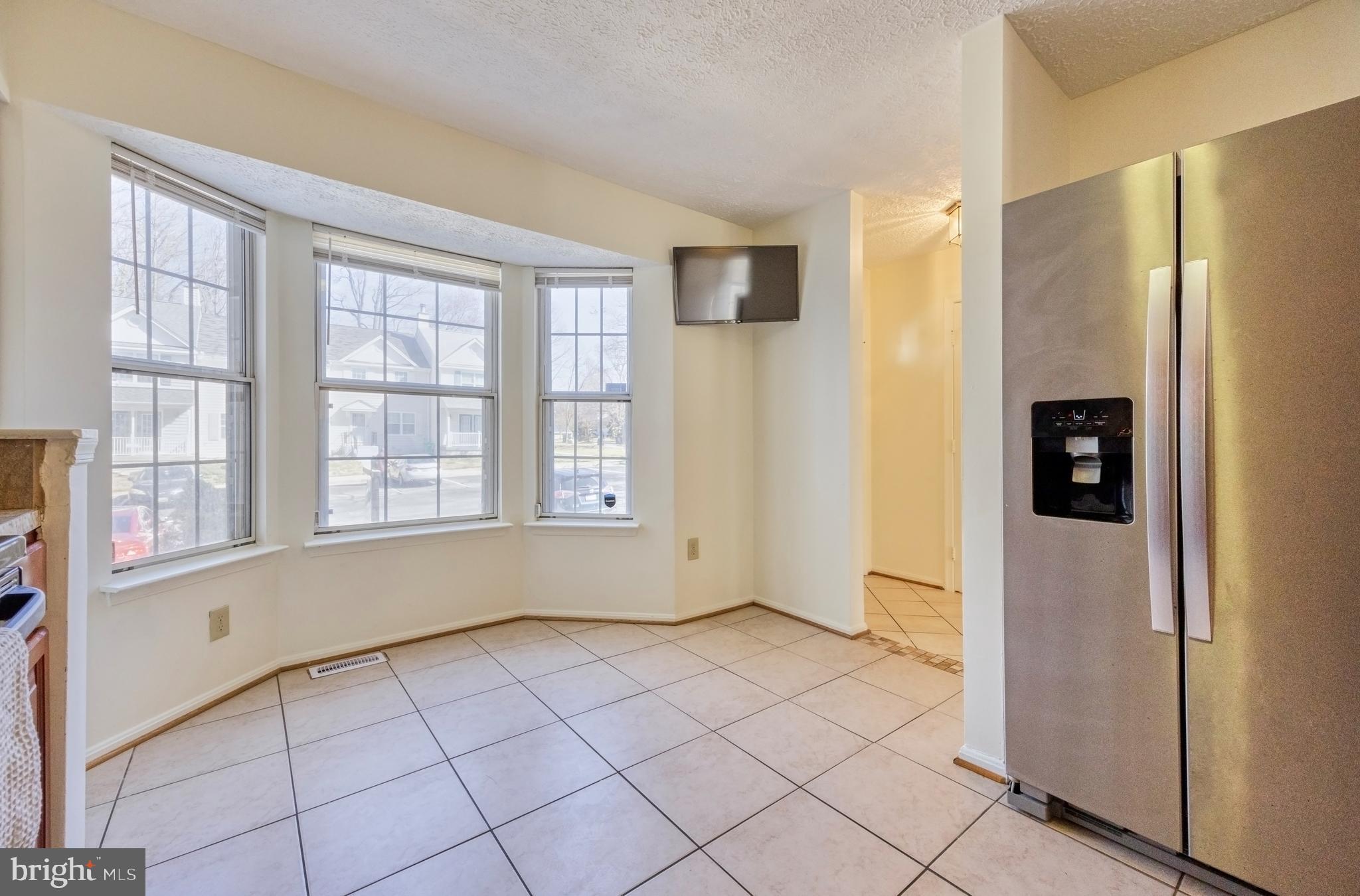 3306 BROOKSHIRE COURT