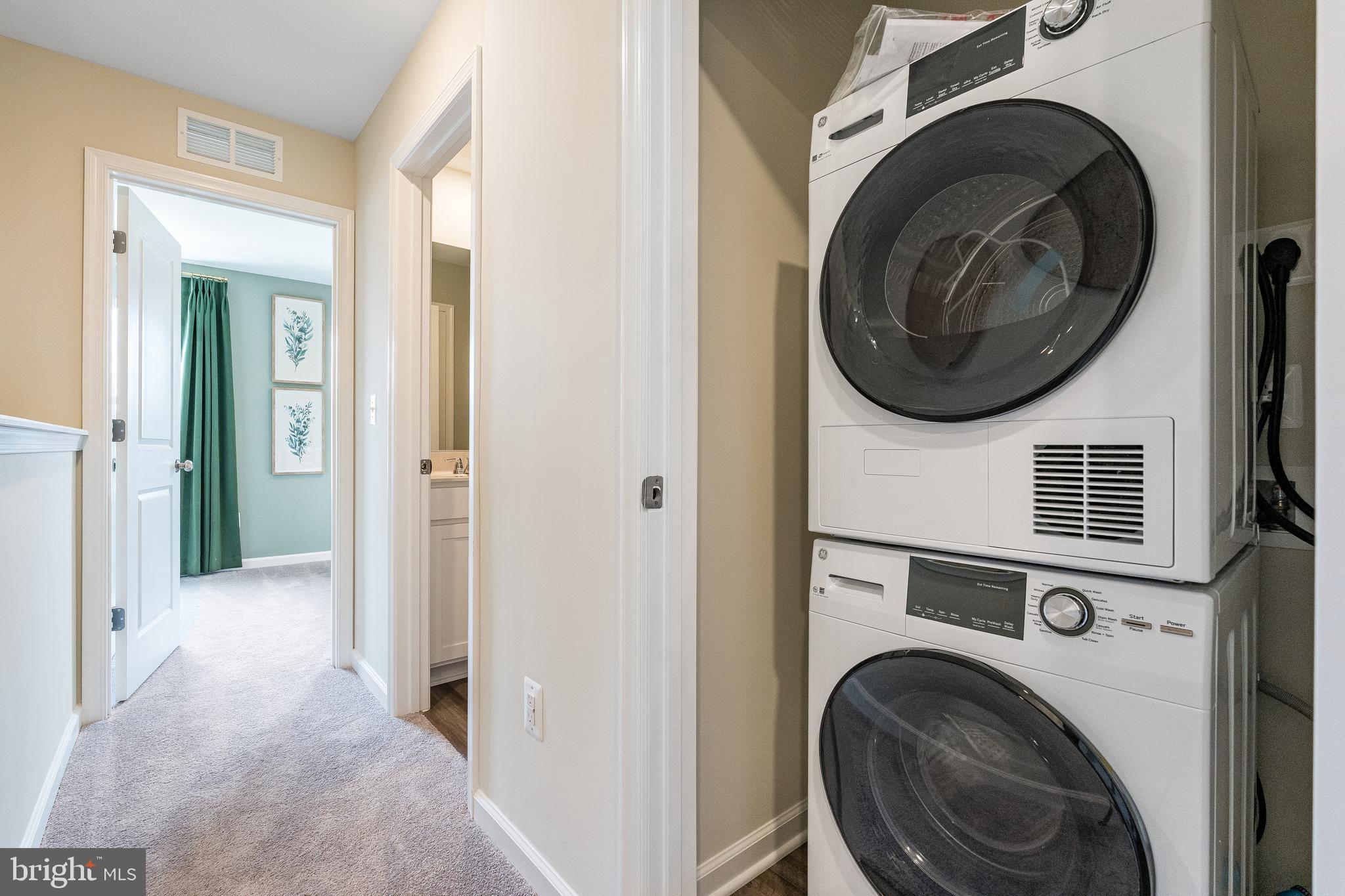 SHENANDOAH SPRINGS - Residential