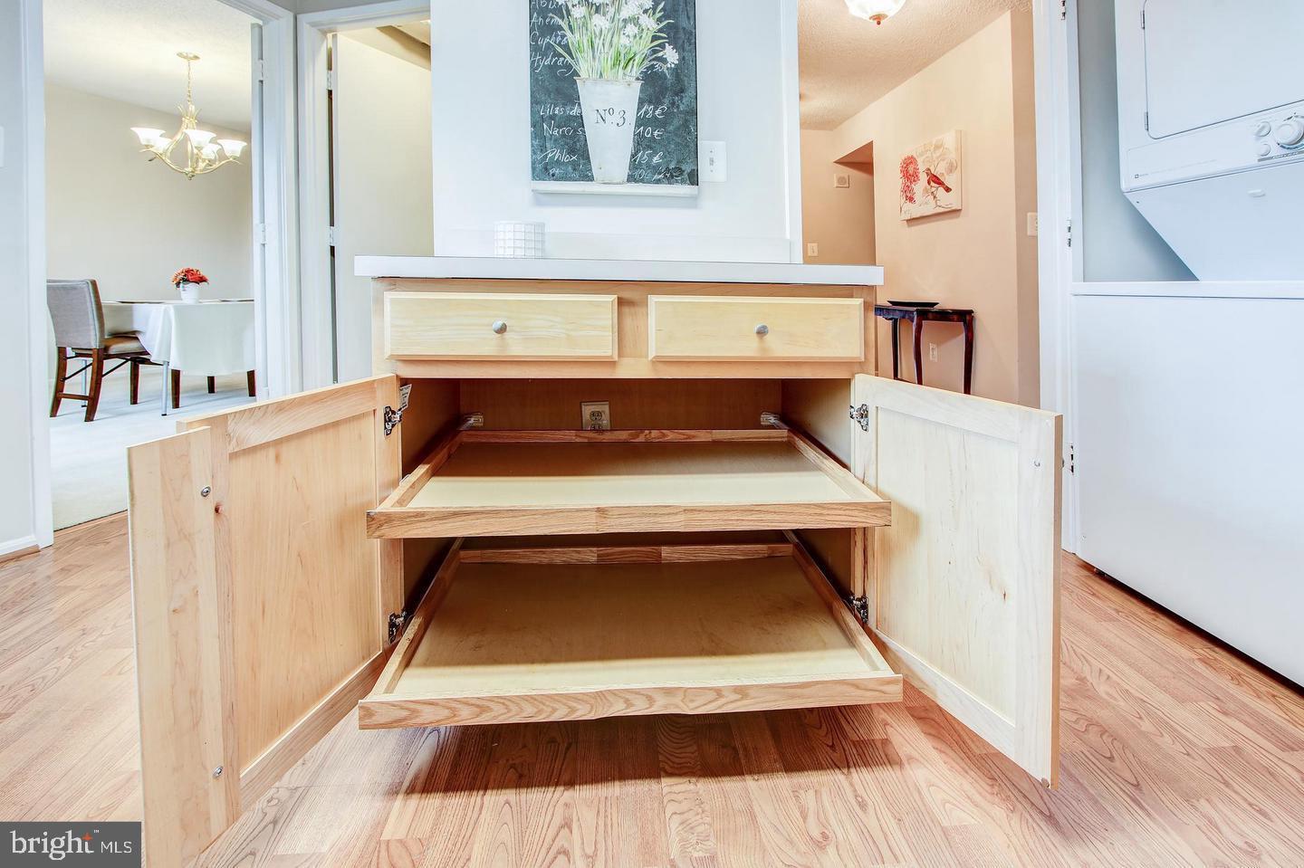 FAIRWAYS SOUTH - Residential Lease