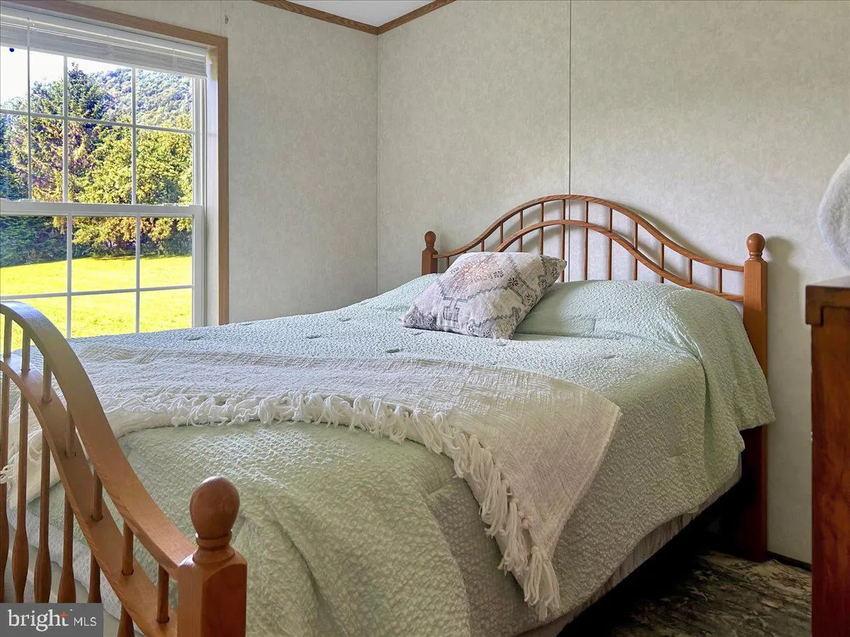 Saxton, Pennsylvania 16678, United States, 3 Bedrooms Bedrooms, ,2 BathroomsBathrooms,Residential,Active,188699