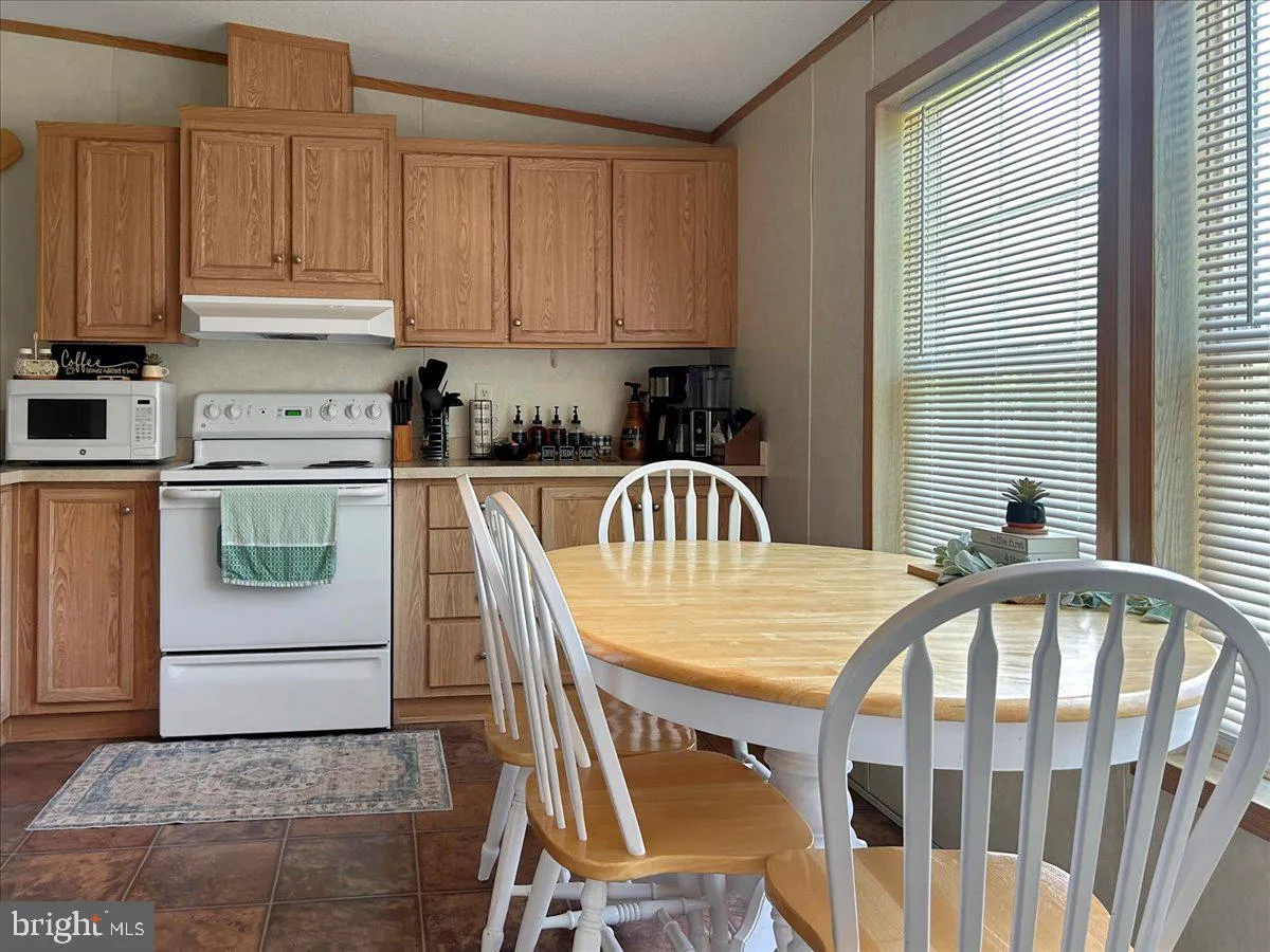 Saxton, Pennsylvania 16678, United States, 3 Bedrooms Bedrooms, ,2 BathroomsBathrooms,Residential,Active,188699