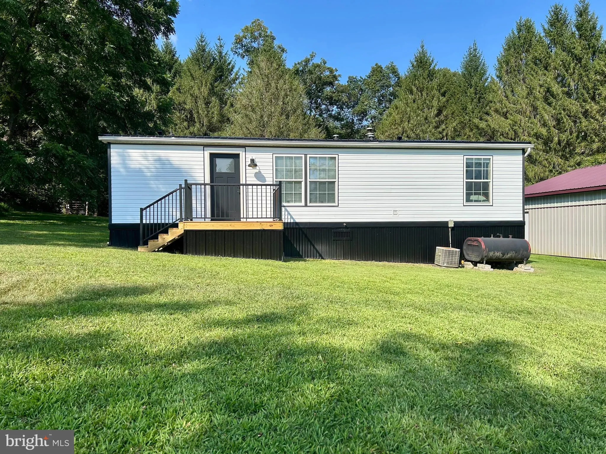 Saxton, Pennsylvania 16678, United States, 3 Bedrooms Bedrooms, ,2 BathroomsBathrooms,Residential,Active,188699