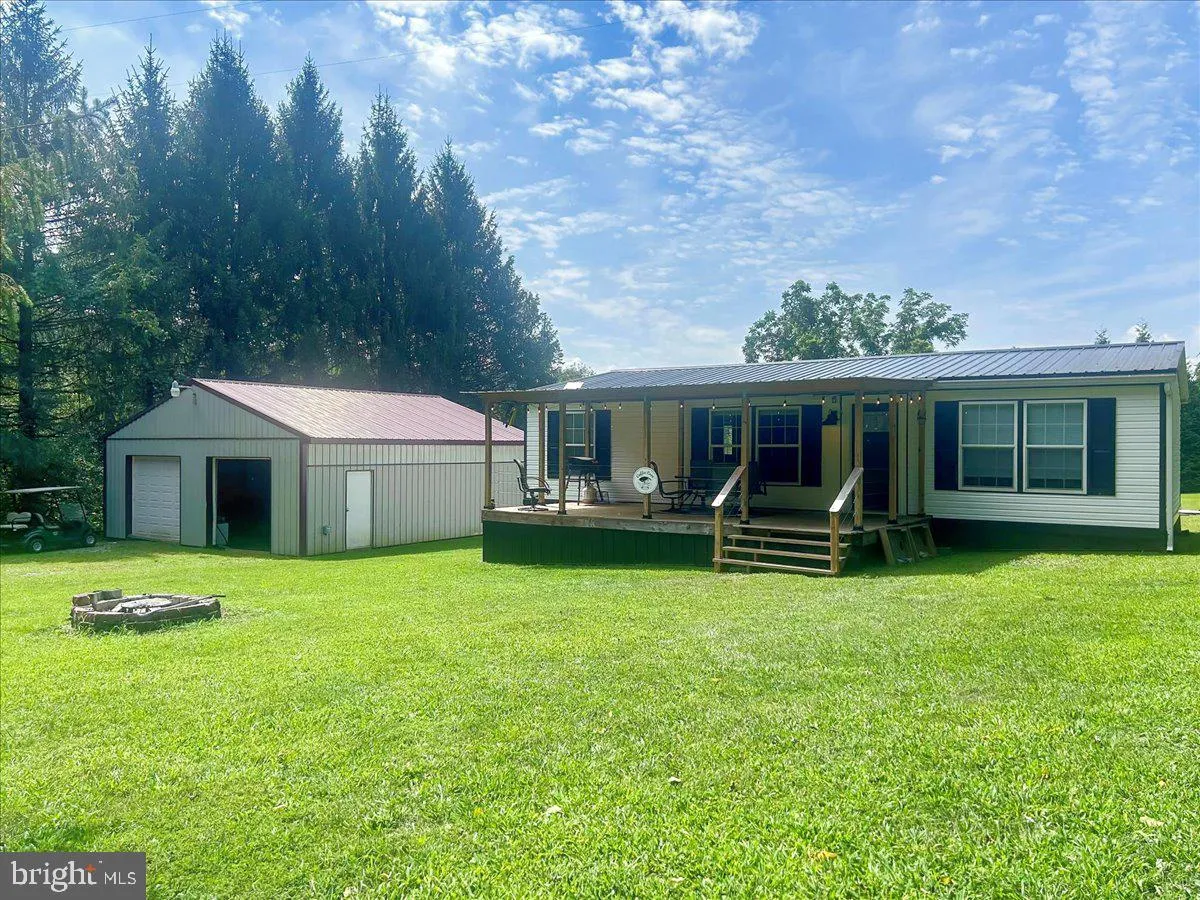 Saxton, Pennsylvania 16678, United States, 3 Bedrooms Bedrooms, ,2 BathroomsBathrooms,Residential,Active,188699