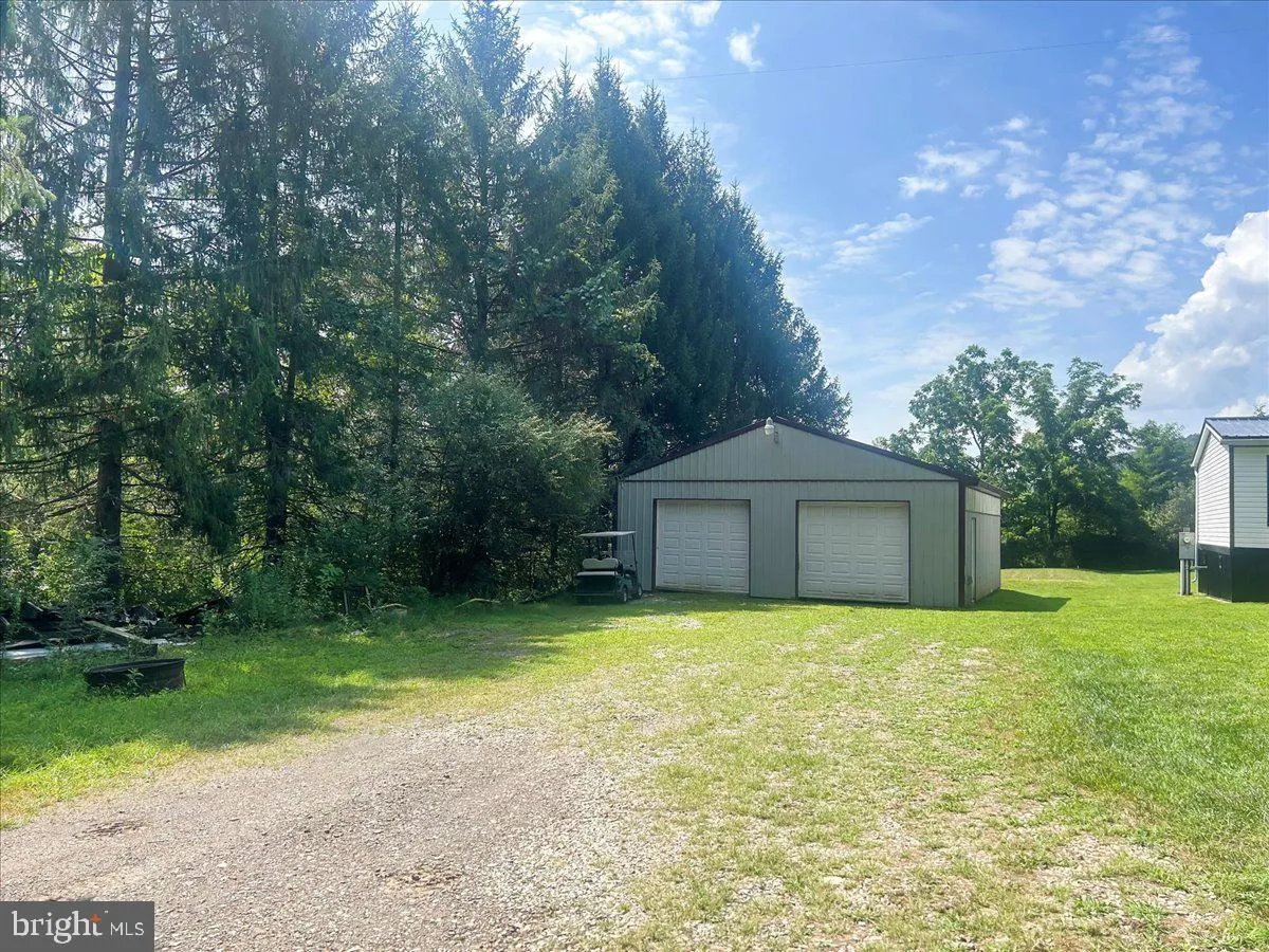 Saxton, Pennsylvania 16678, United States, 3 Bedrooms Bedrooms, ,2 BathroomsBathrooms,Residential,Active,188699