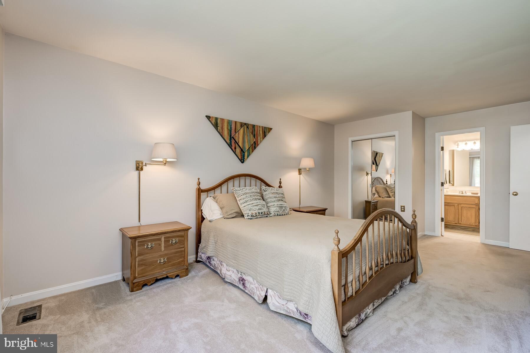 CHRIS MAR ESTATES - Residential