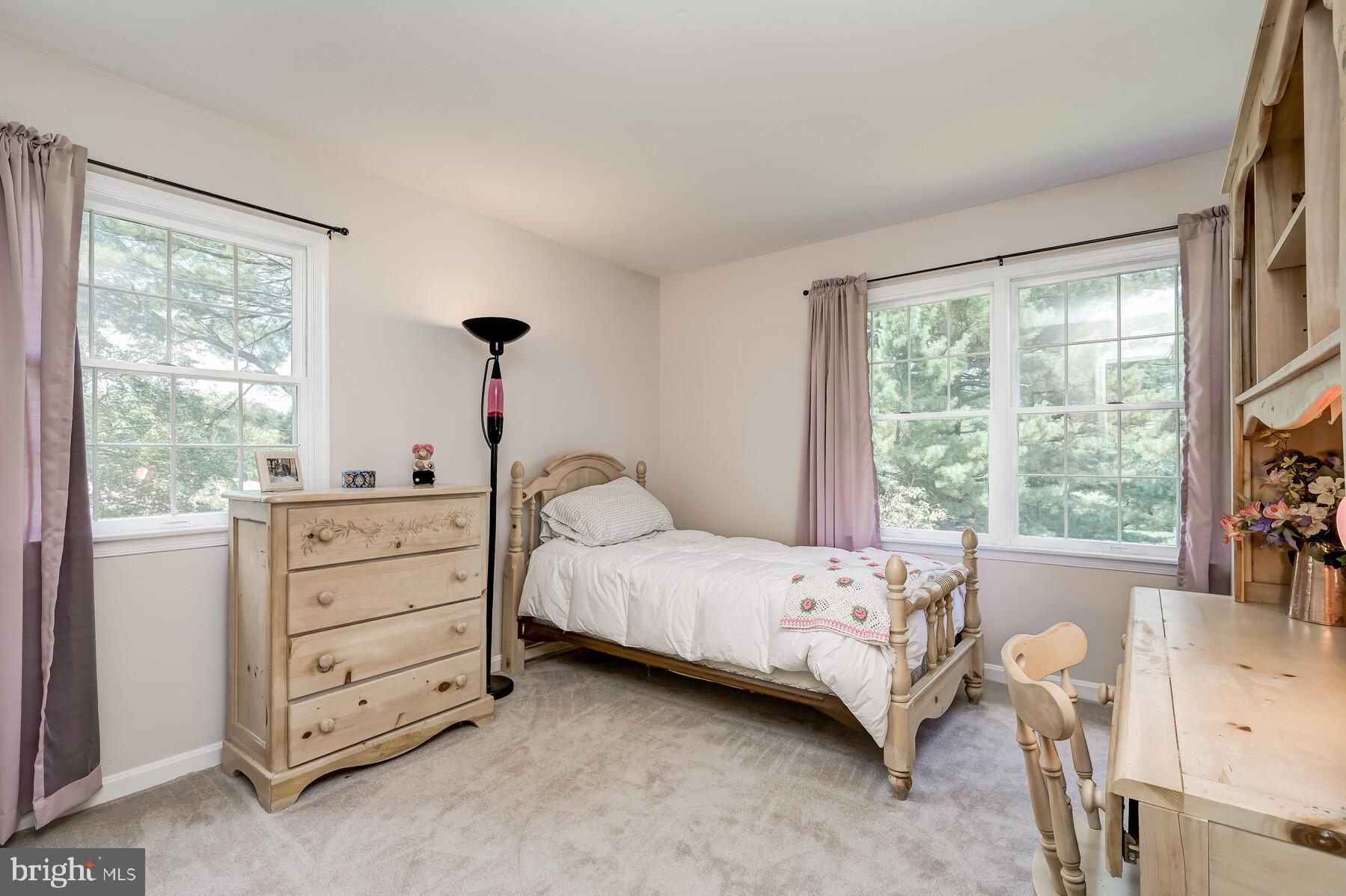 CHRIS MAR ESTATES - Residential