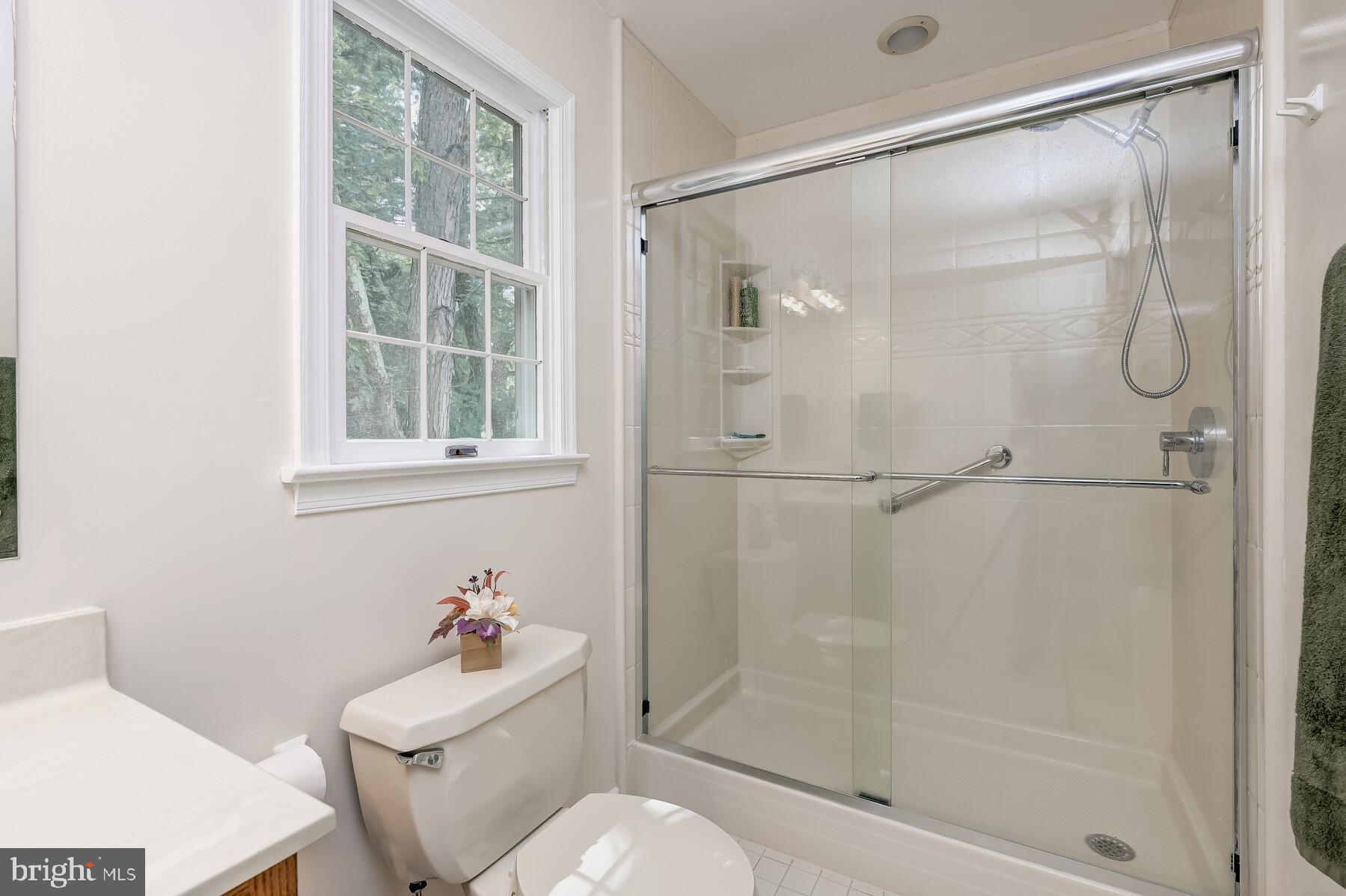 CHRIS MAR ESTATES - Residential