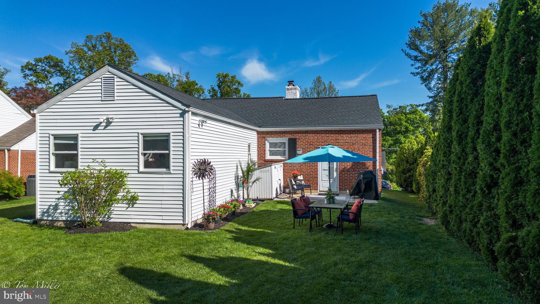 418 RANGE ROAD