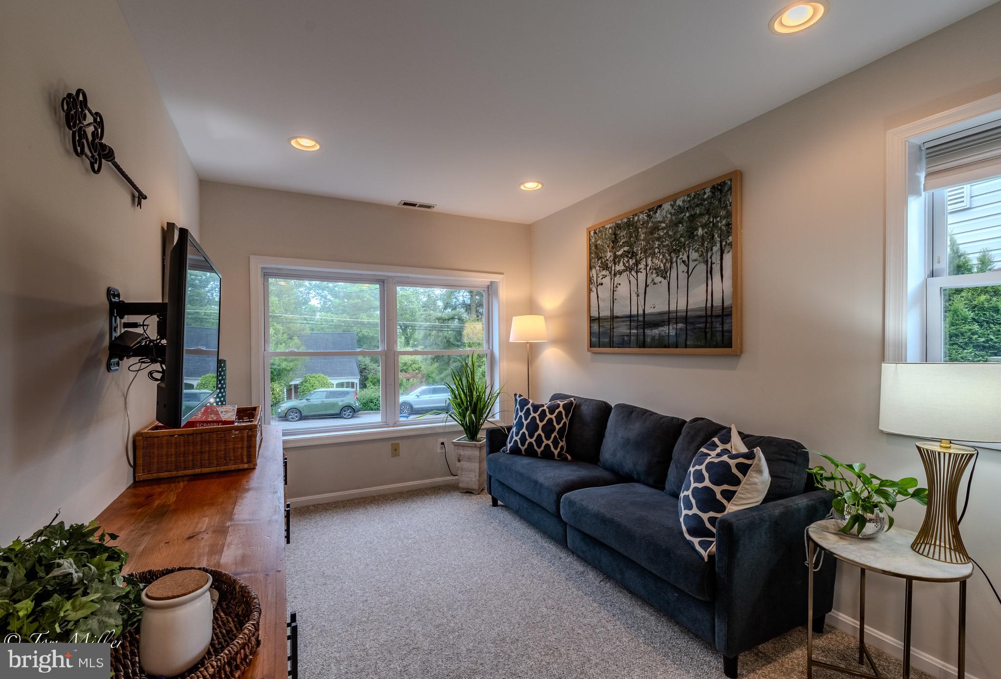WEST TOWSON - Residential