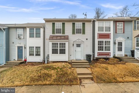 Townhouse For Sale - 930 Gaming Square<br/> Carroll County, HAMPSTEAD, MD 21074