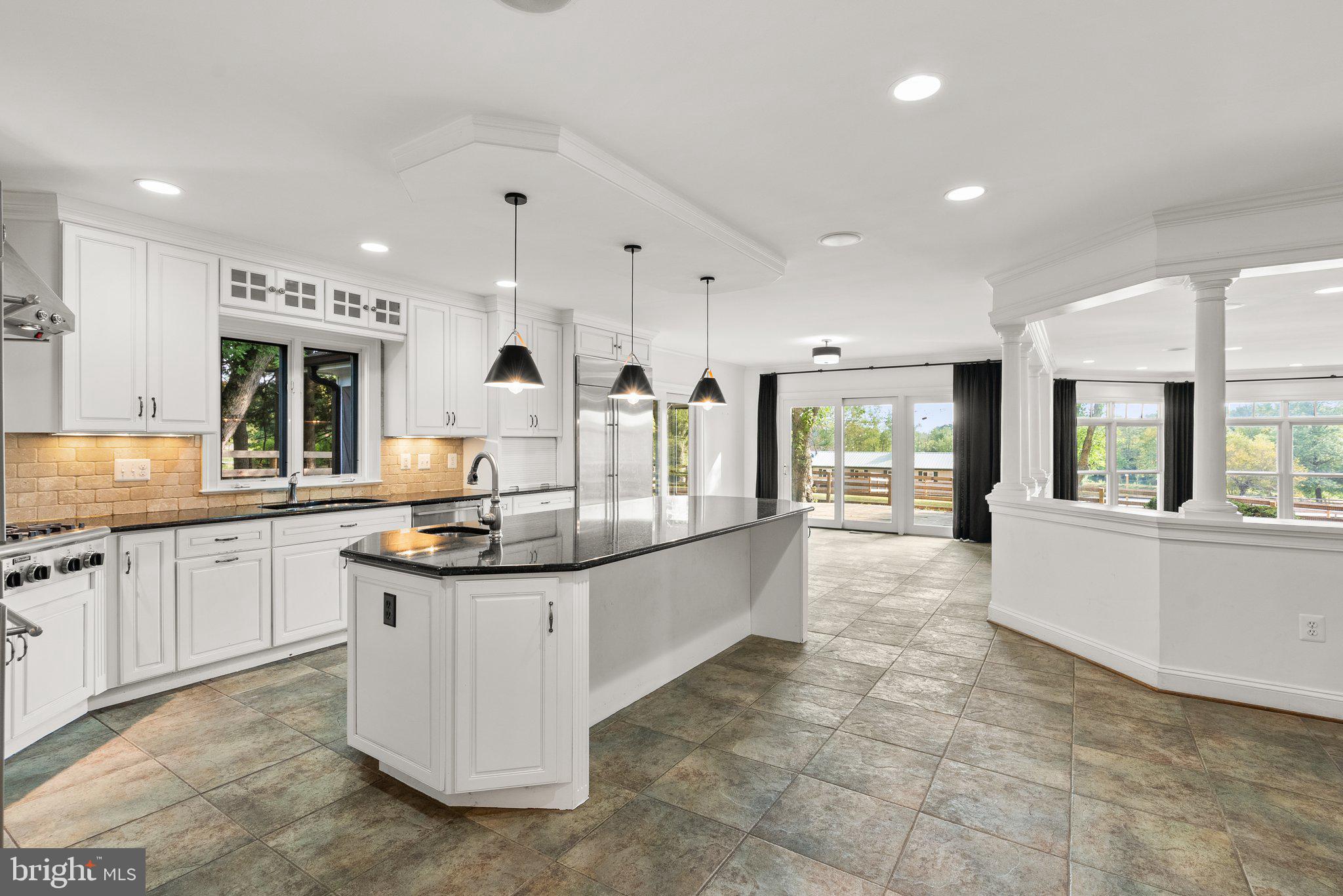 TRAVILAH MEADOWS - Residential