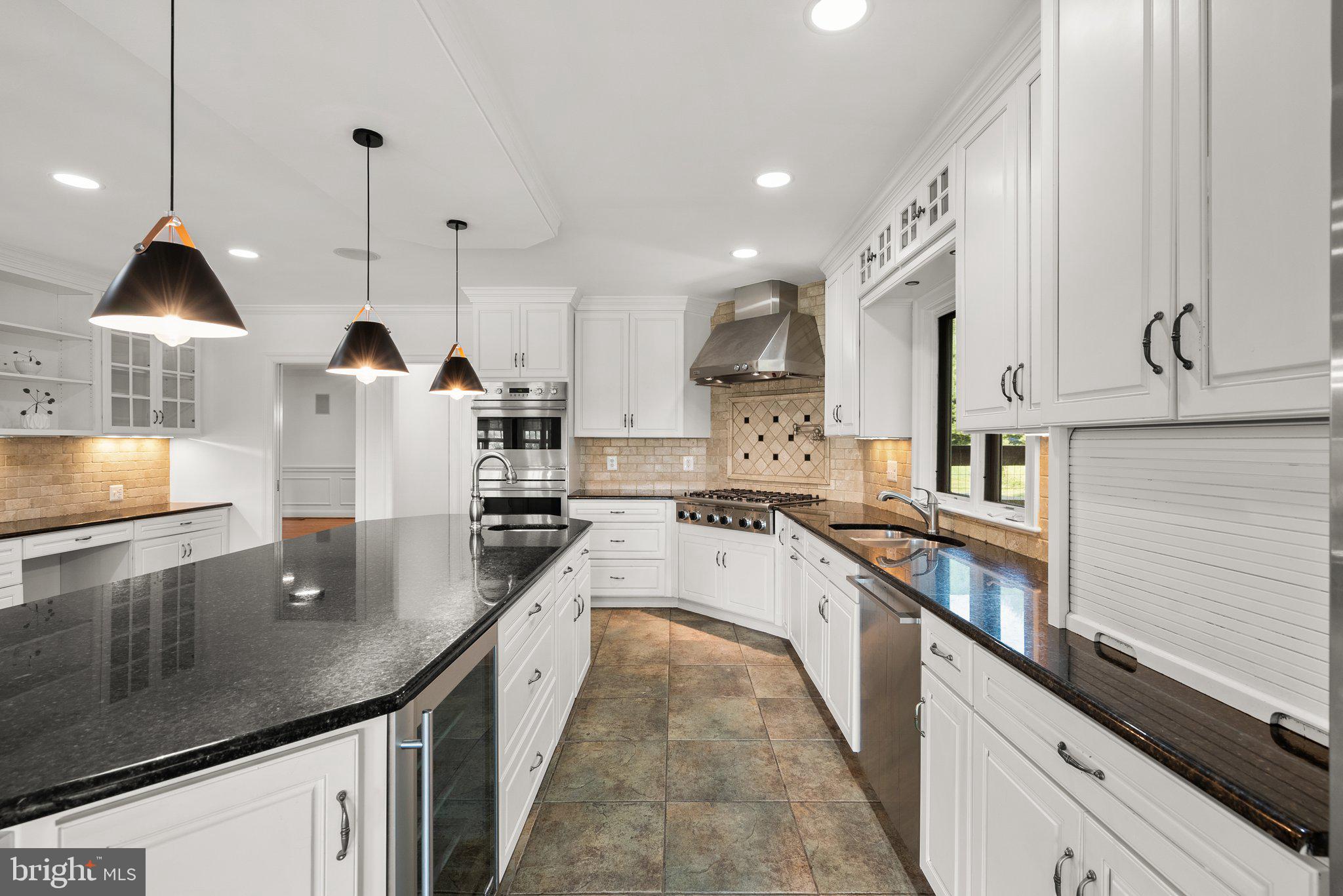 TRAVILAH MEADOWS - Residential