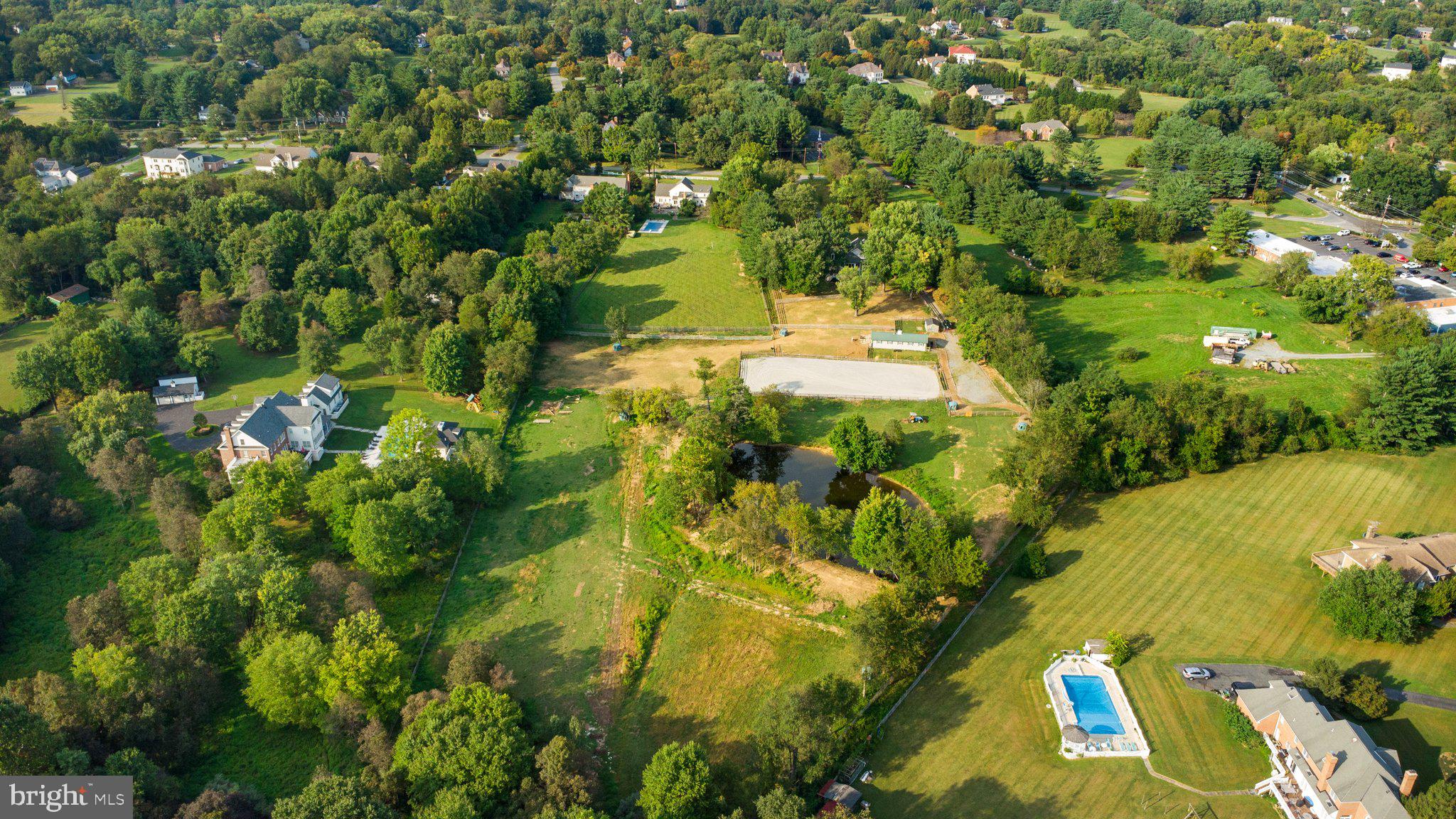 TRAVILAH MEADOWS - Residential