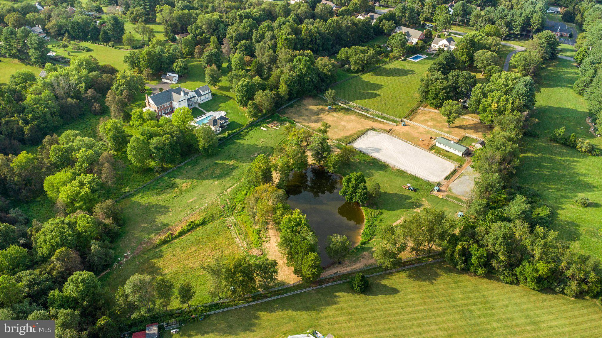 TRAVILAH MEADOWS - Residential