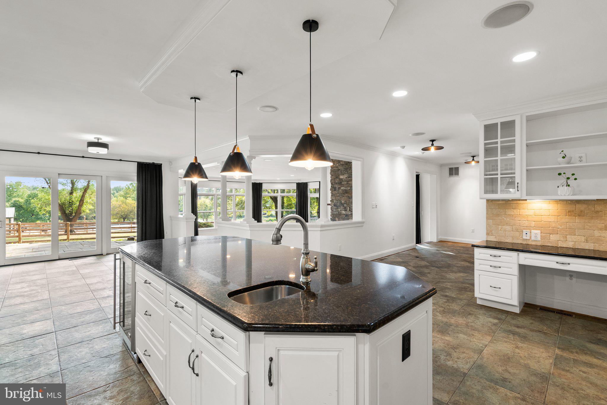 TRAVILAH MEADOWS - Residential