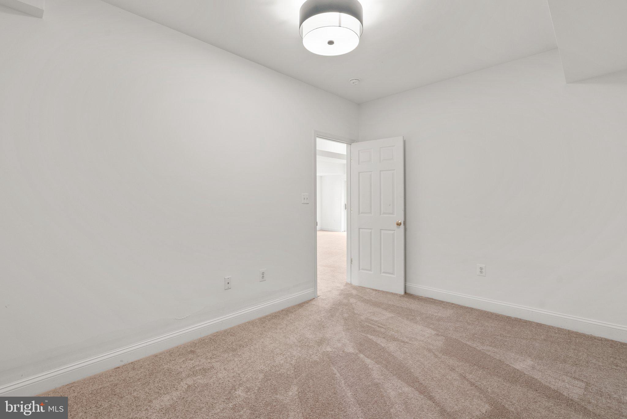 TRAVILAH MEADOWS - Residential