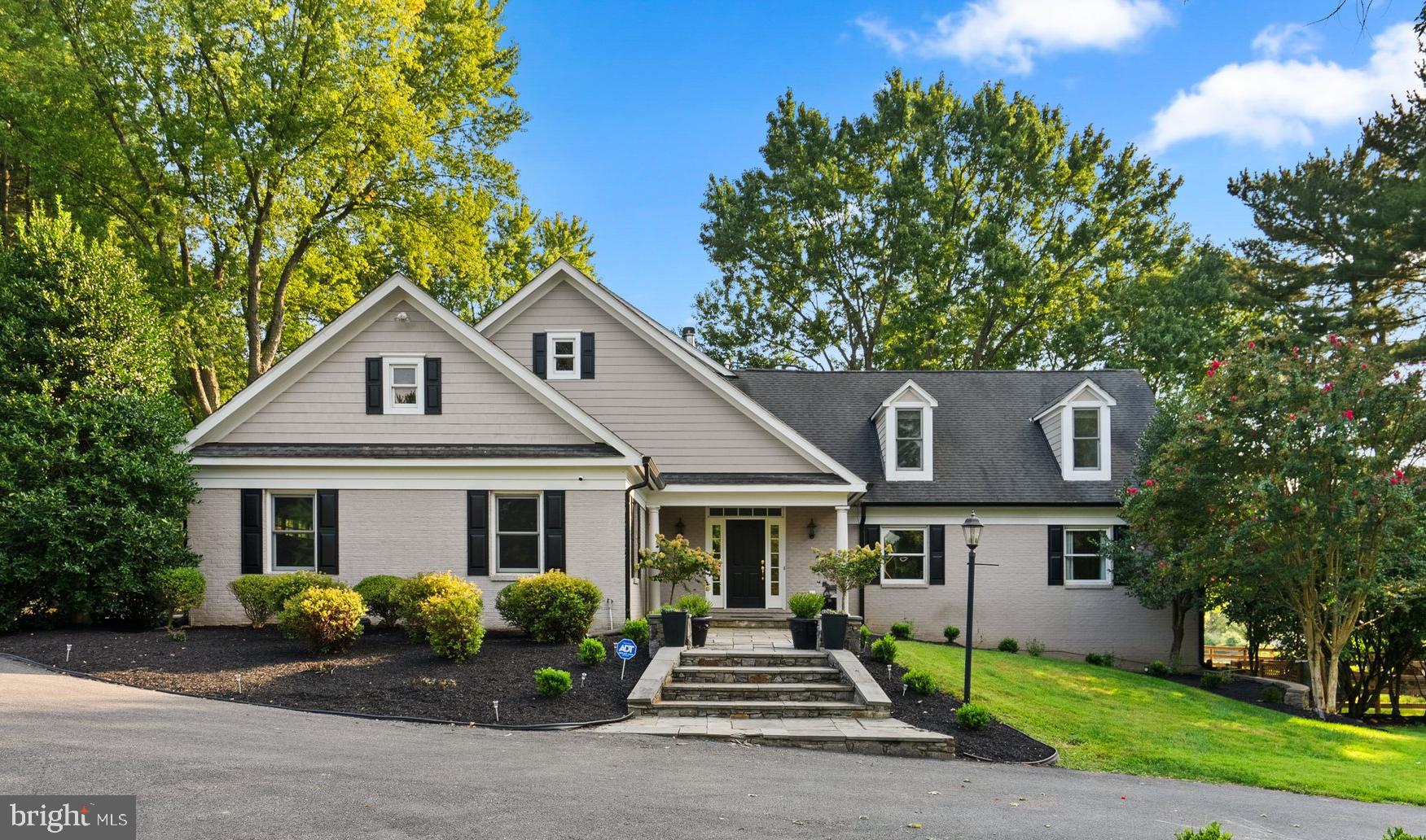 TRAVILAH MEADOWS - Residential