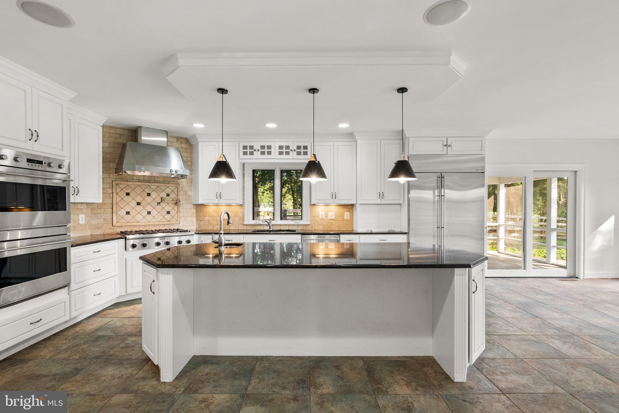 TRAVILAH MEADOWS - Residential