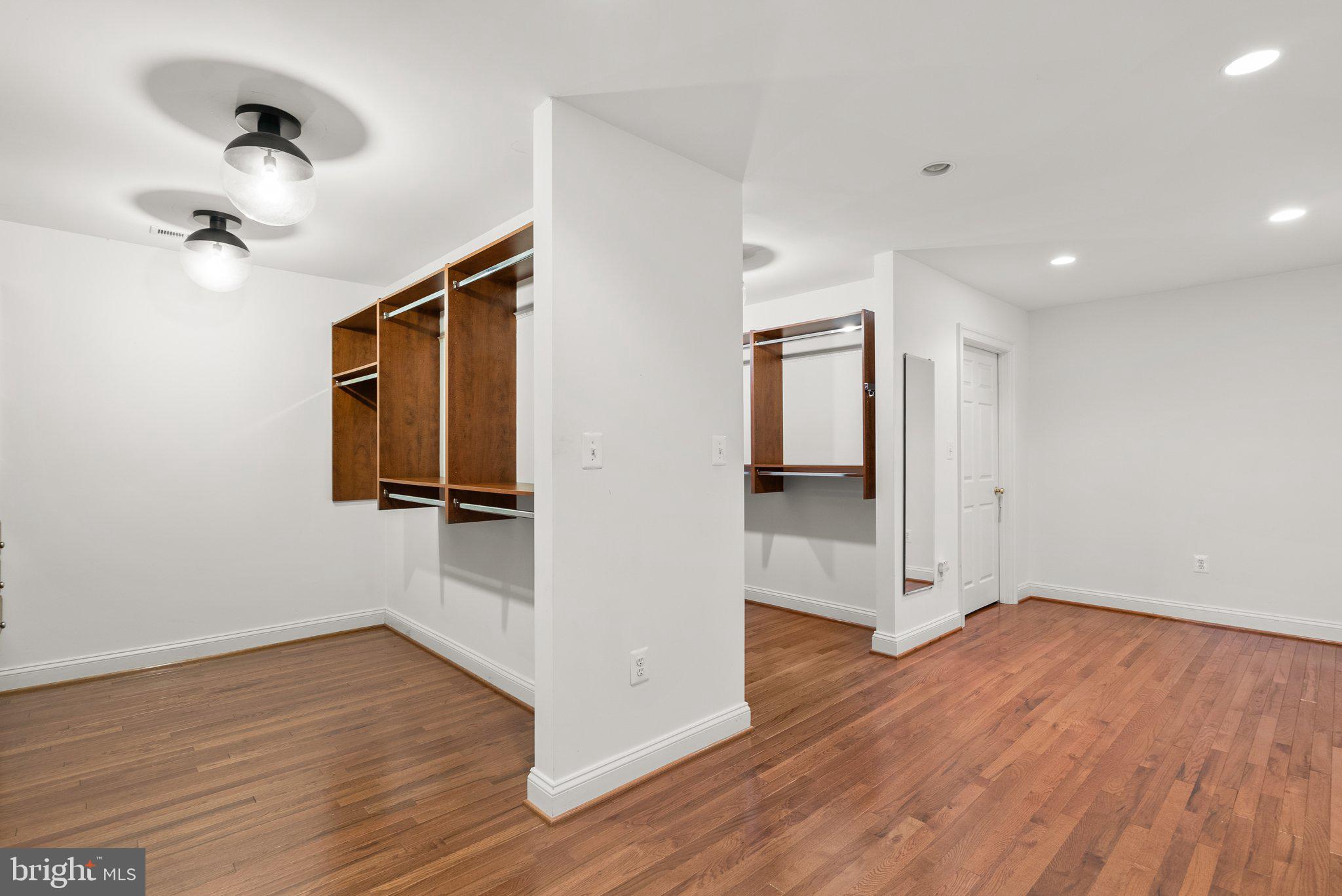 TRAVILAH MEADOWS - Residential