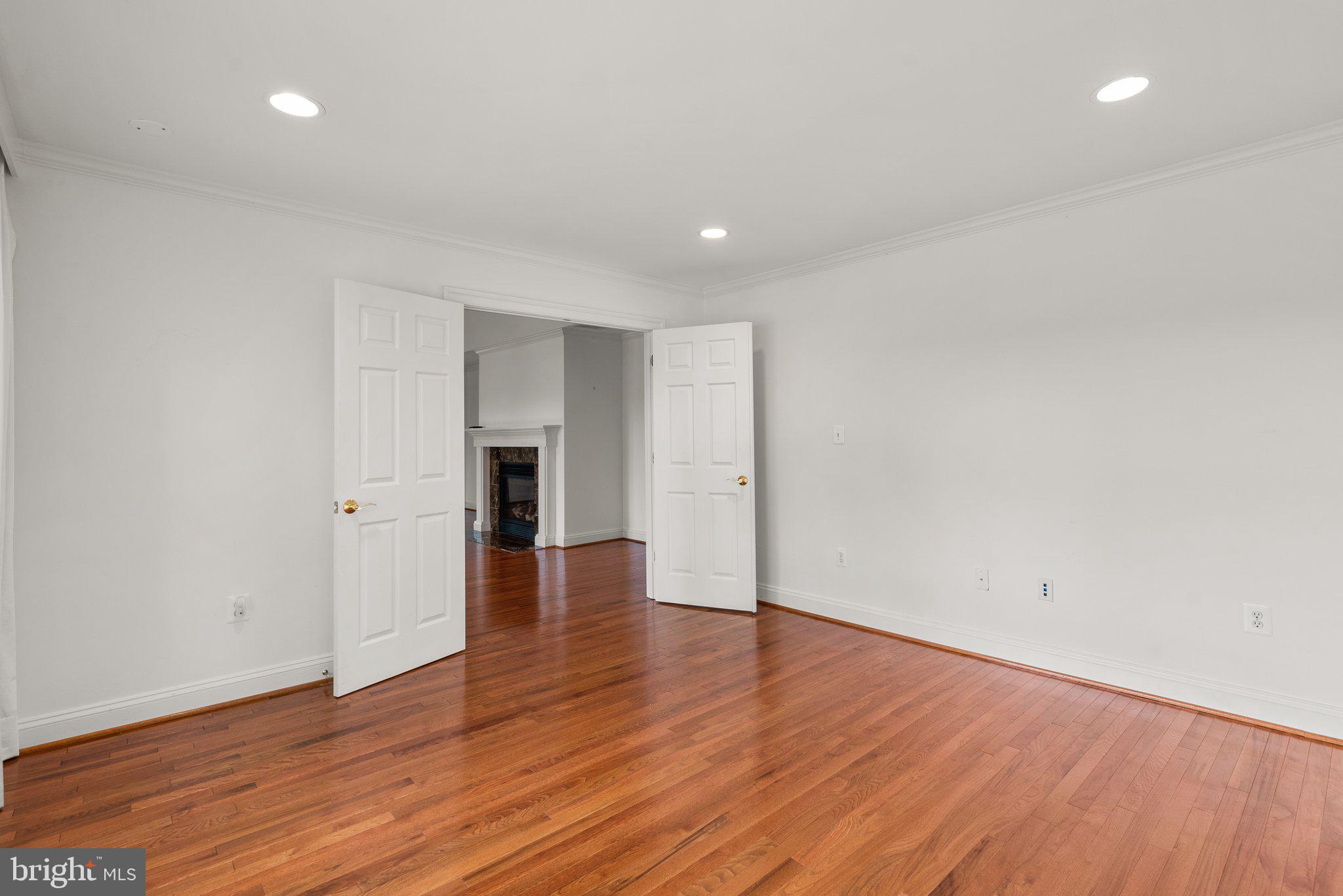 TRAVILAH MEADOWS - Residential