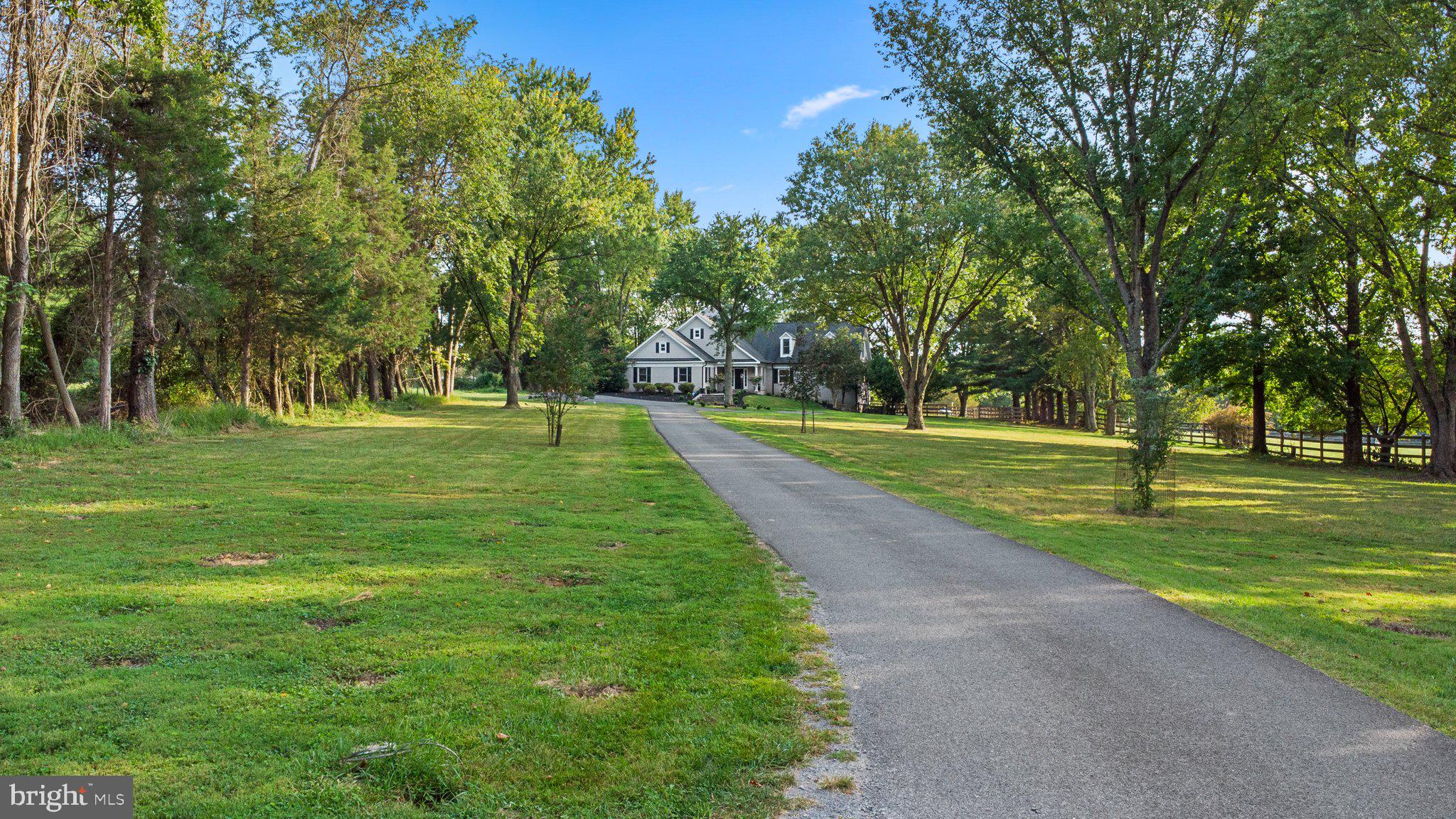TRAVILAH MEADOWS - Residential