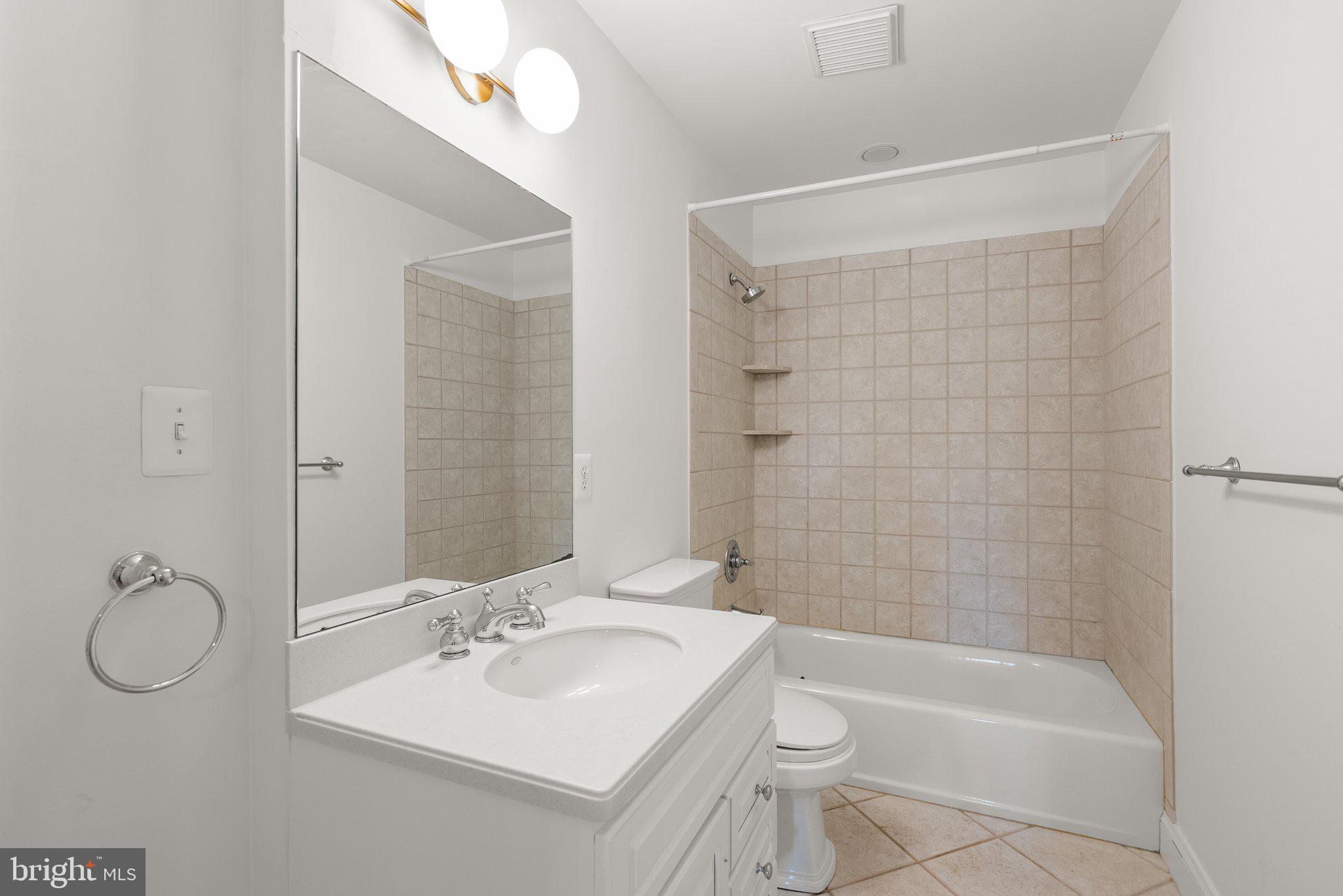 TRAVILAH MEADOWS - Residential