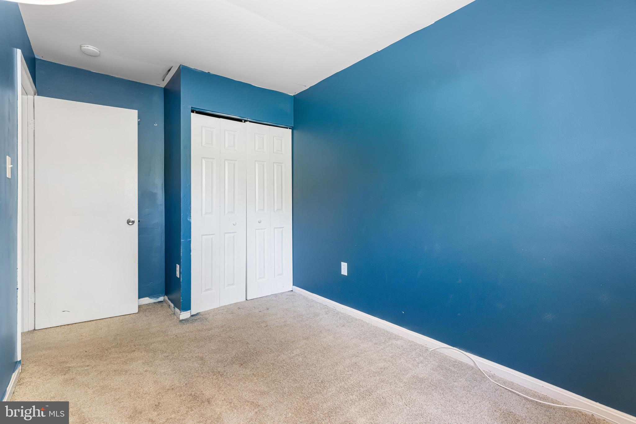 HUNTINGTON - Residential Lease