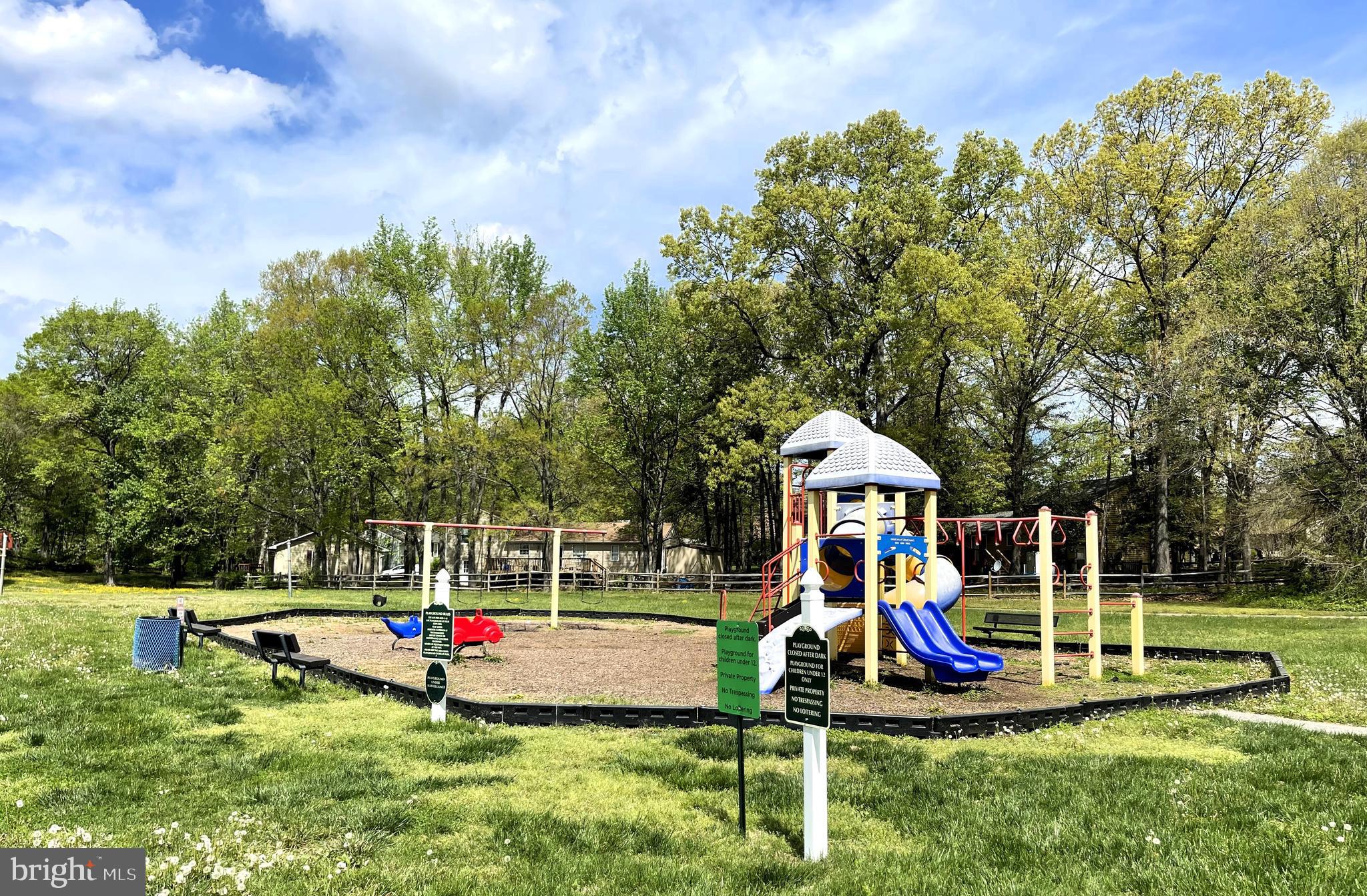 HUNTINGTON - Residential Lease