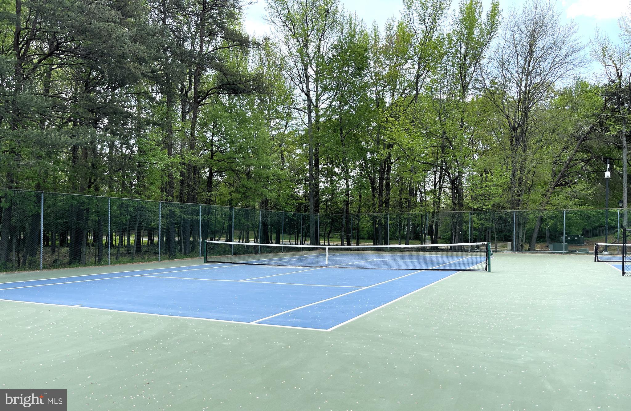 HUNTINGTON - Residential Lease