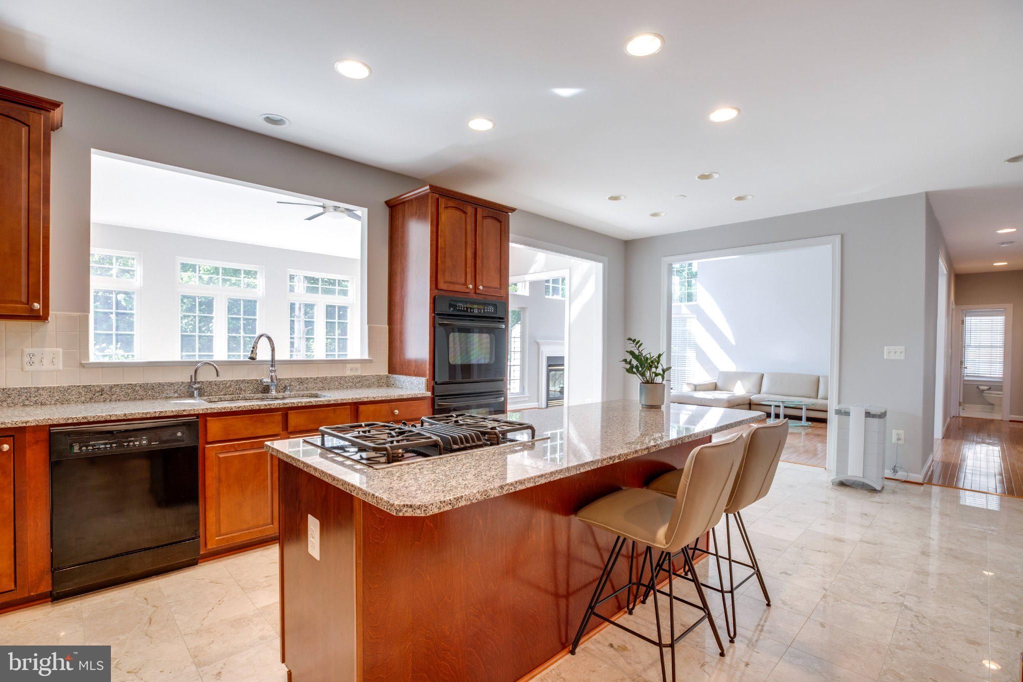 FAIRCREST SOUTH - Residential