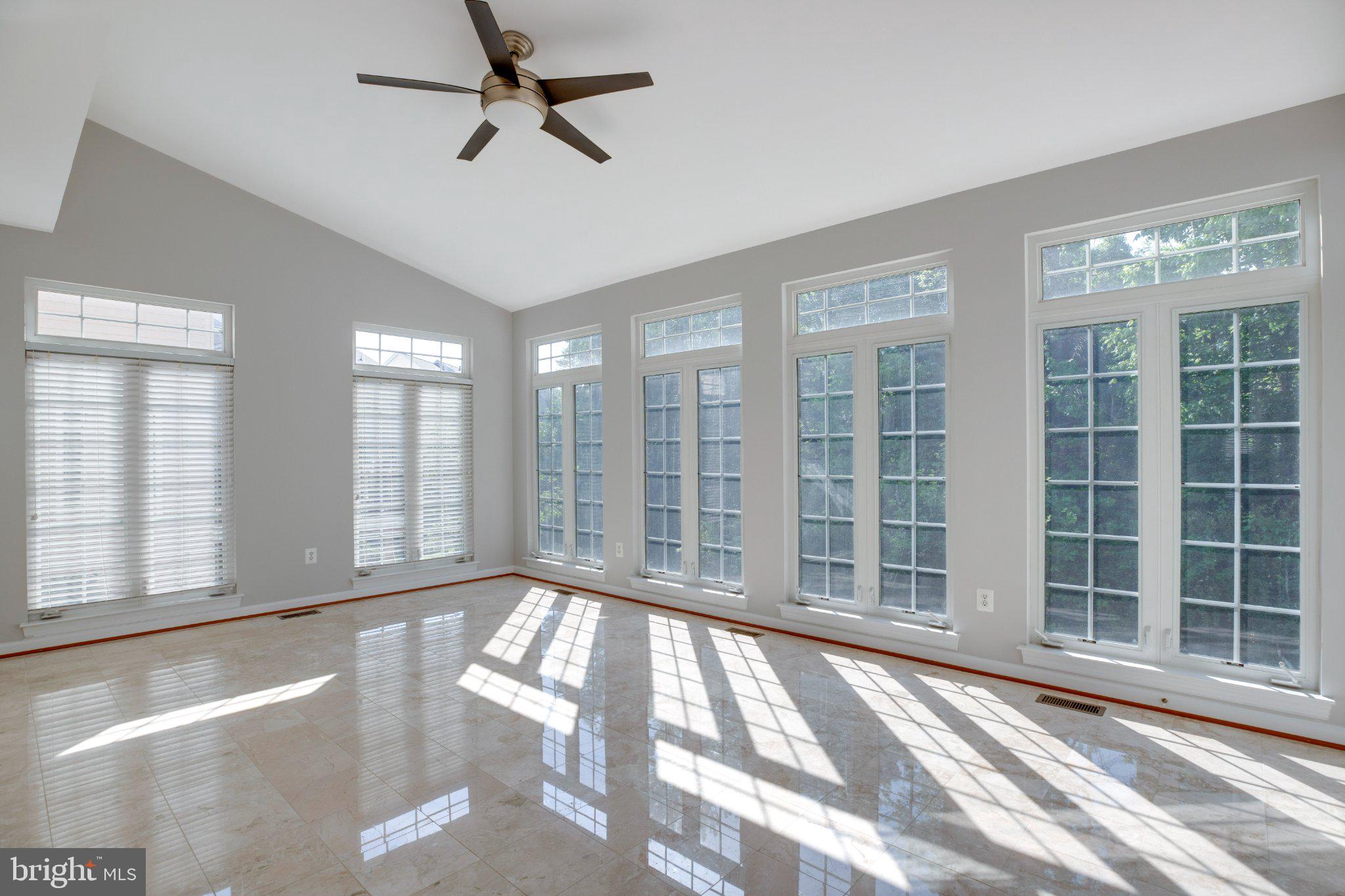 FAIRCREST SOUTH - Residential