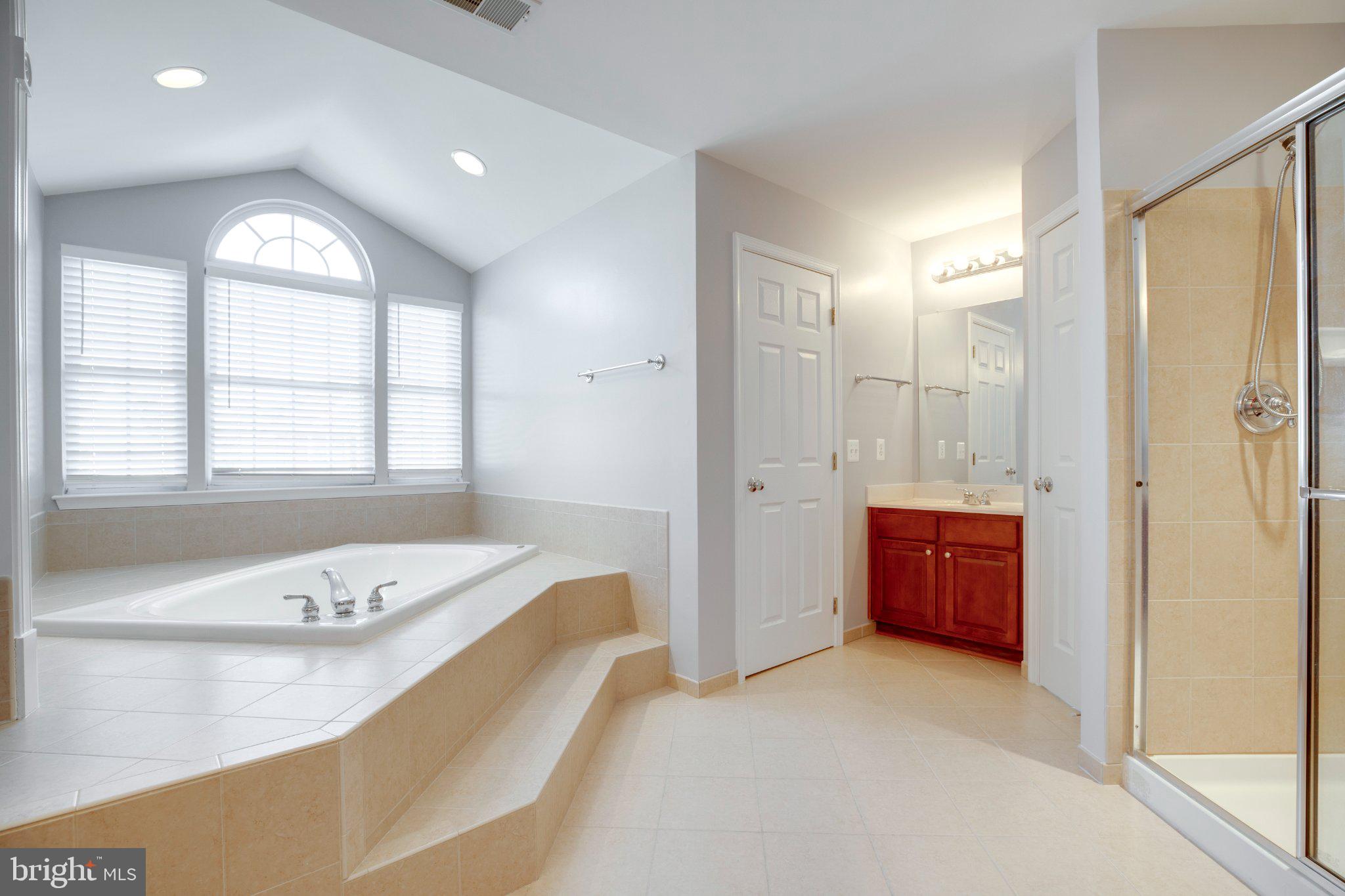 FAIRCREST SOUTH - Residential