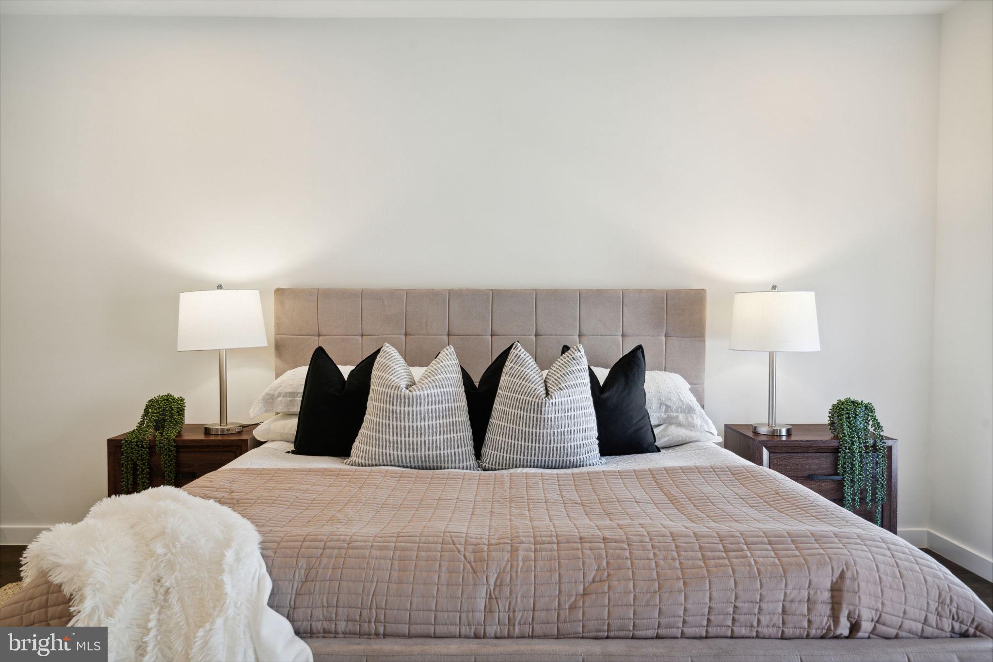 BELLA VISTA - Residential