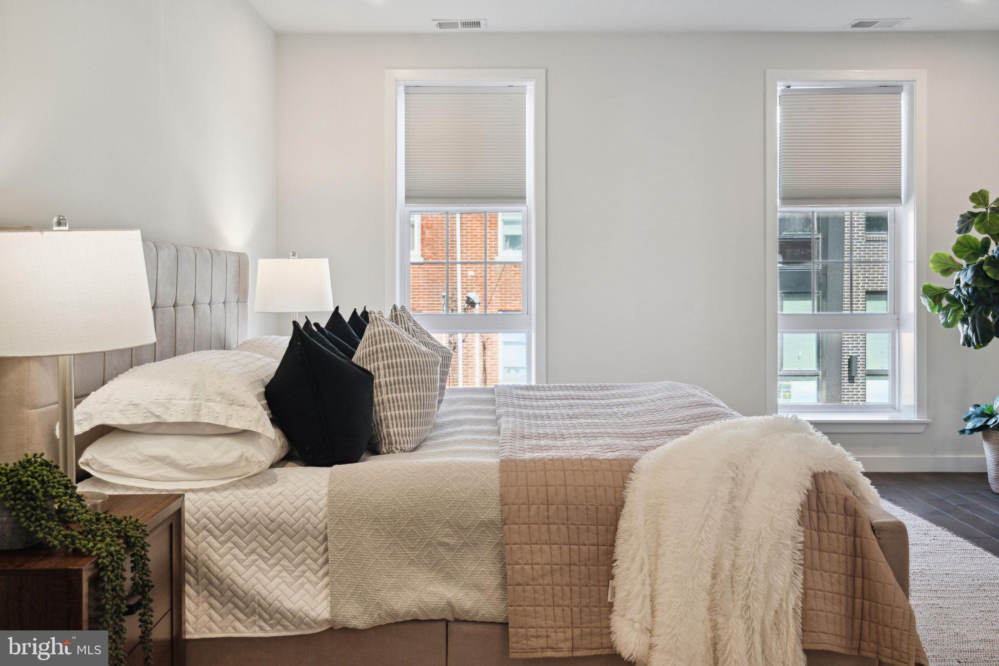 BELLA VISTA - Residential