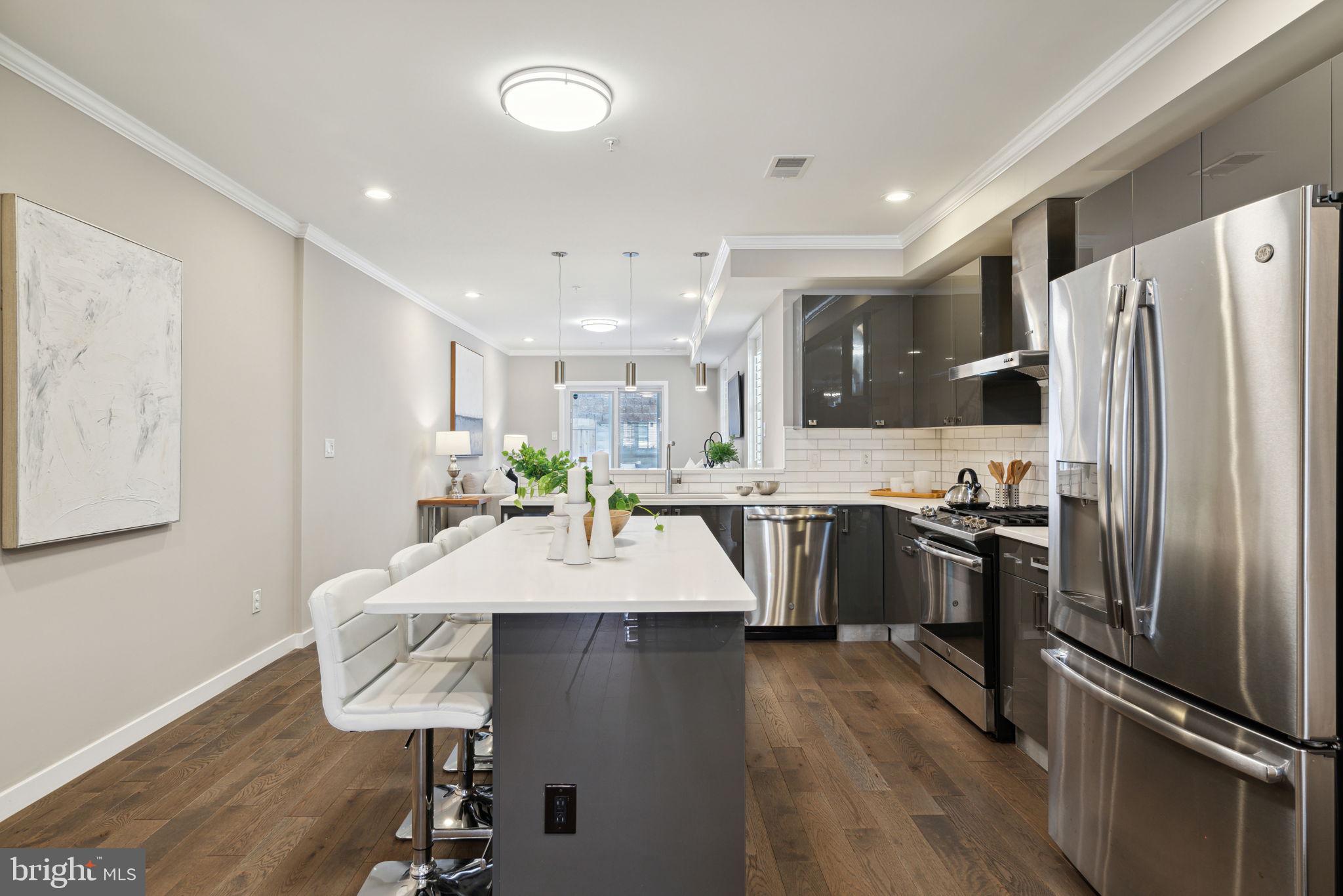 BELLA VISTA - Residential