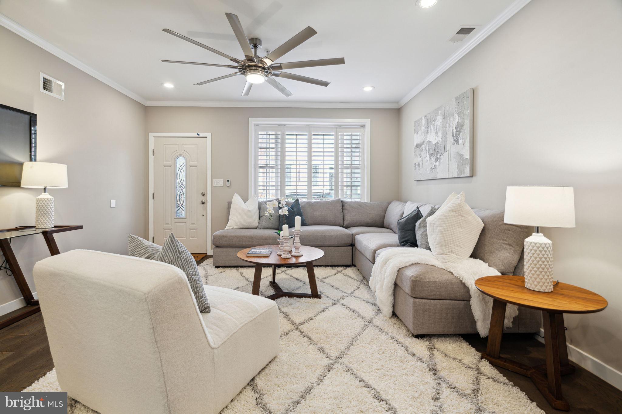 BELLA VISTA - Residential