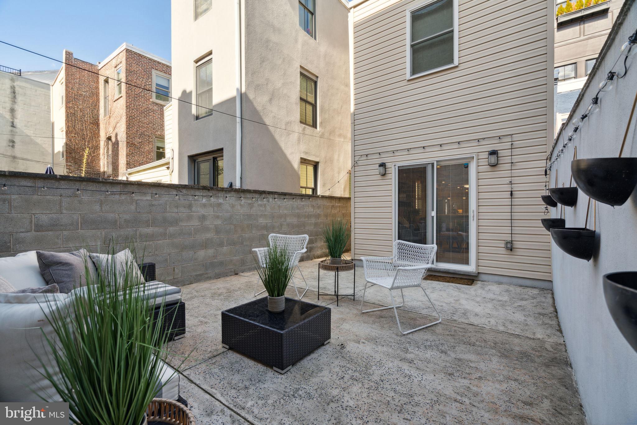 BELLA VISTA - Residential