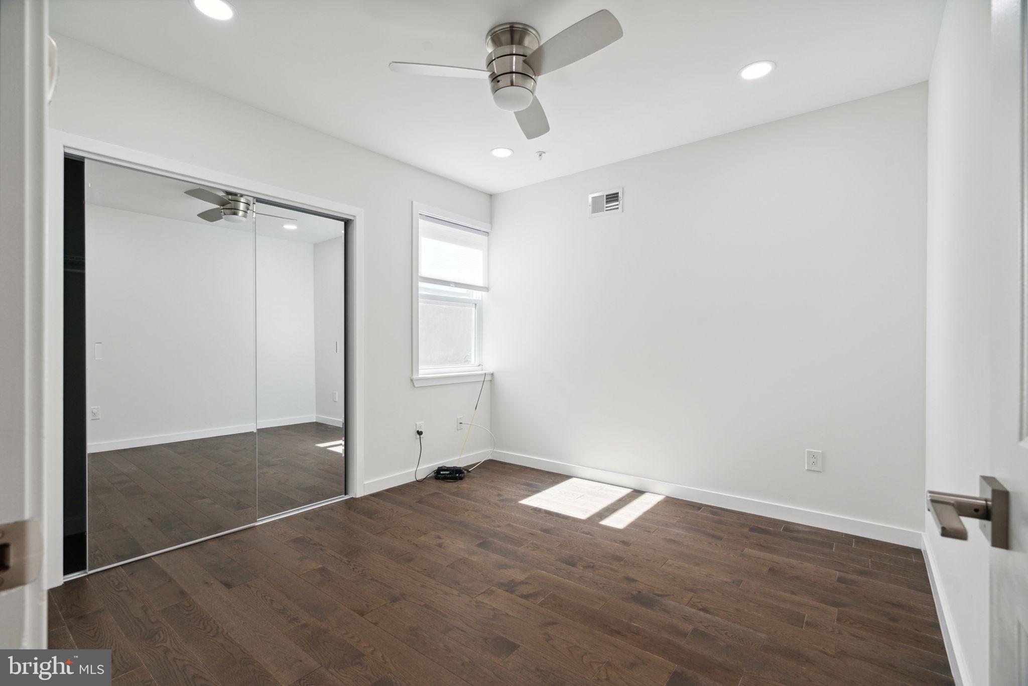 BELLA VISTA - Residential