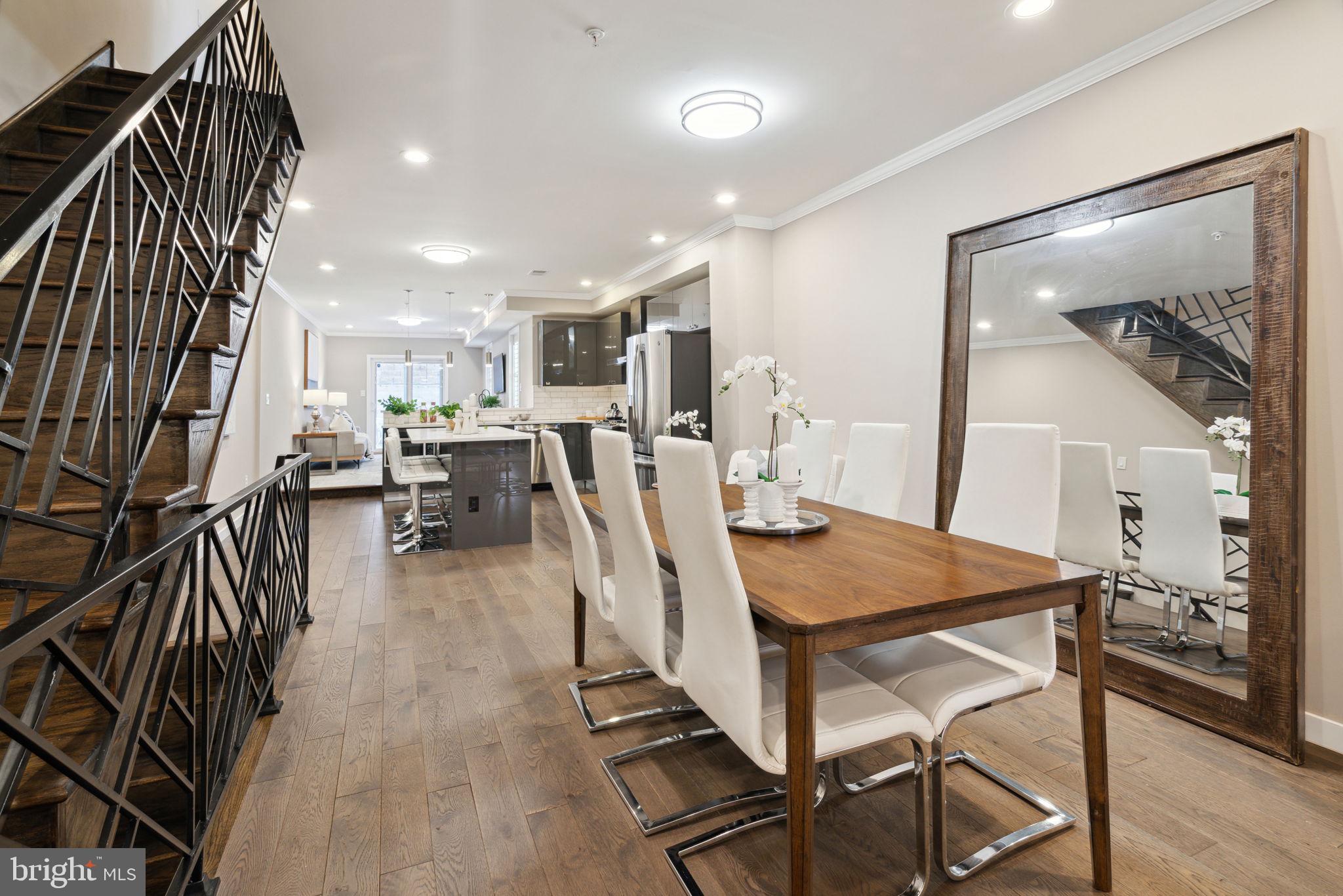 BELLA VISTA - Residential