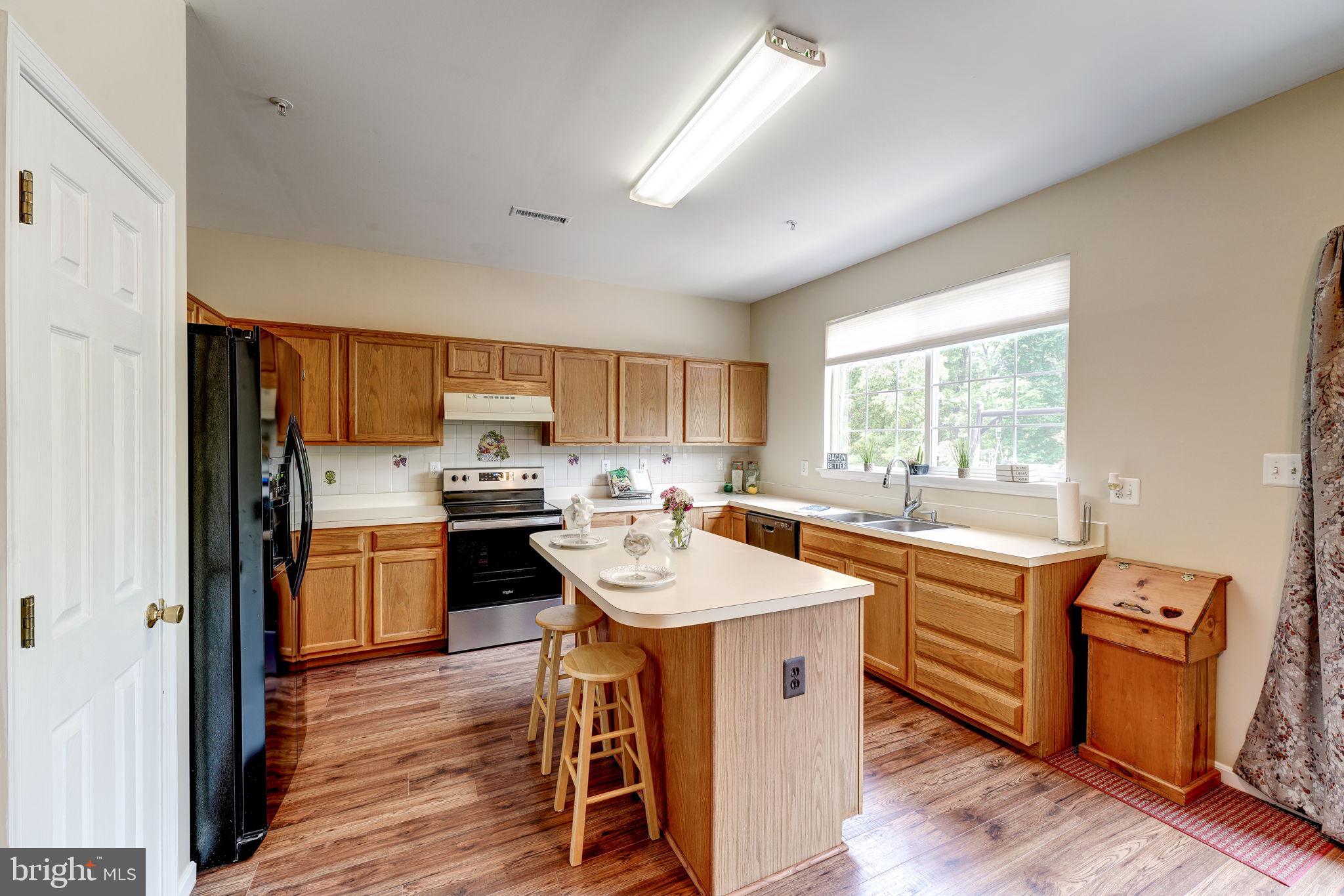 SUMMERS RUN - Residential