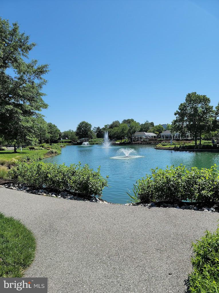 SUMMERS RUN - Residential