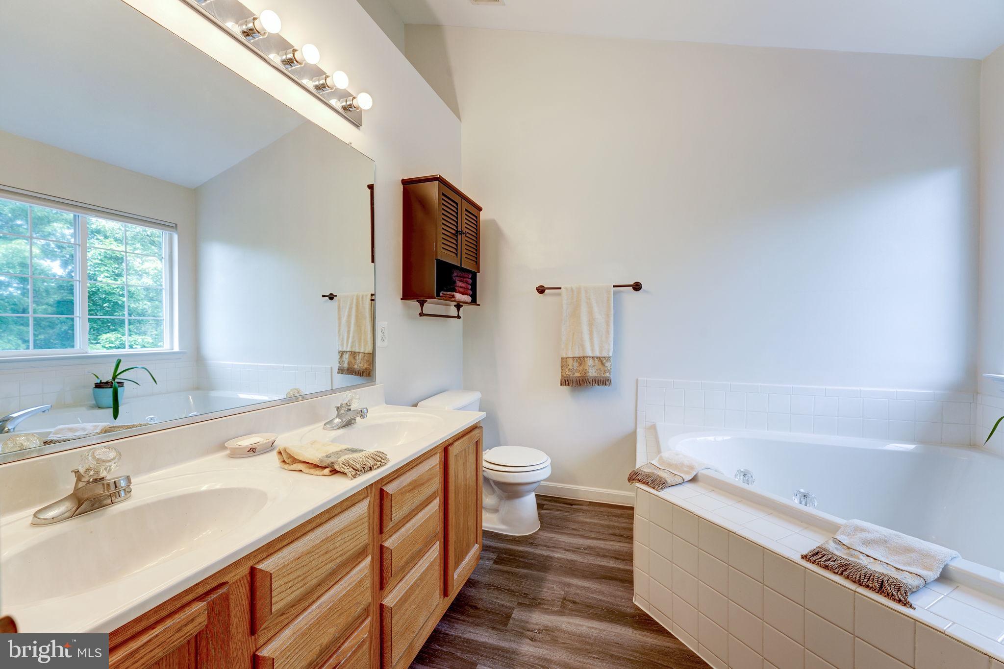 SUMMERS RUN - Residential