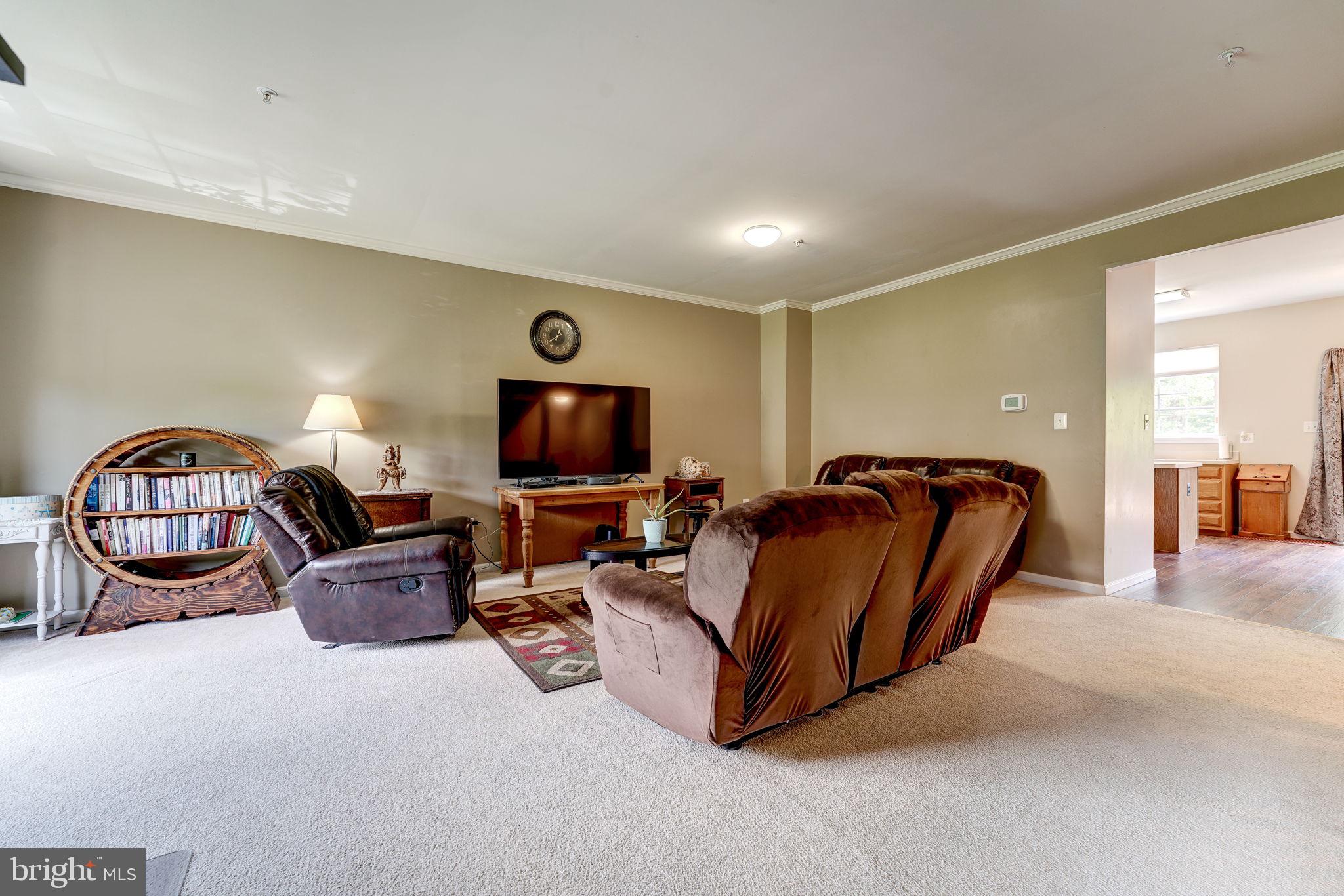 SUMMERS RUN - Residential